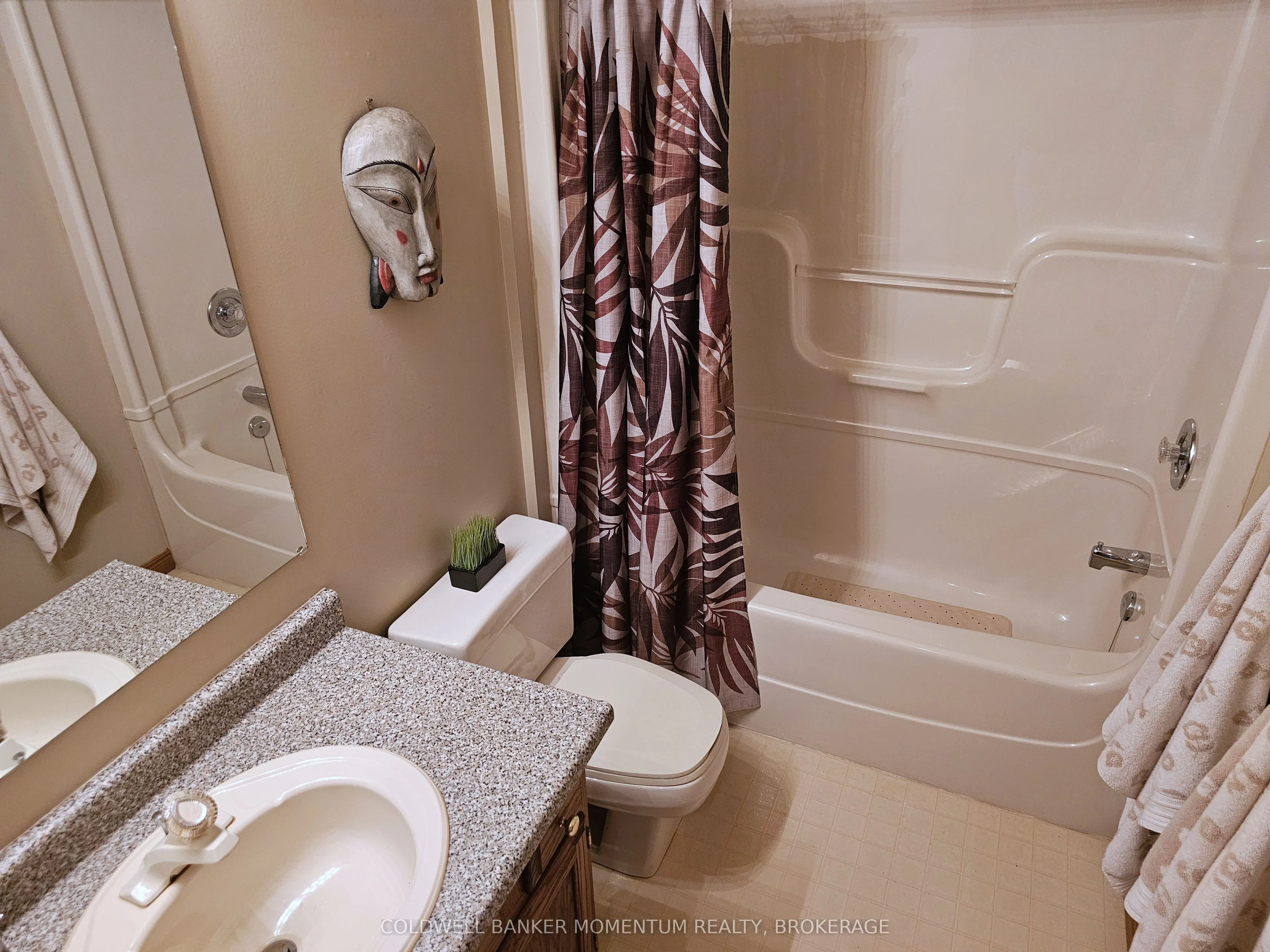 42 Donly Drive S, #11