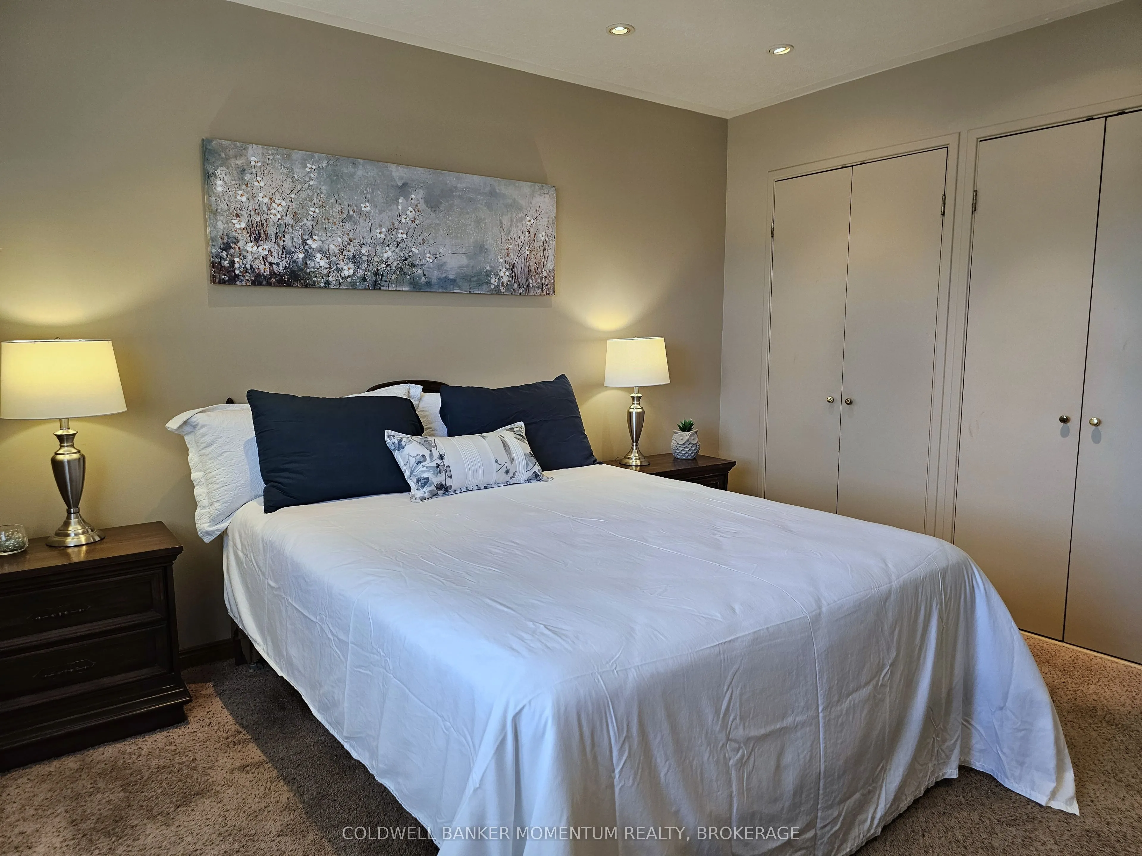42 Donly Drive S, #11
