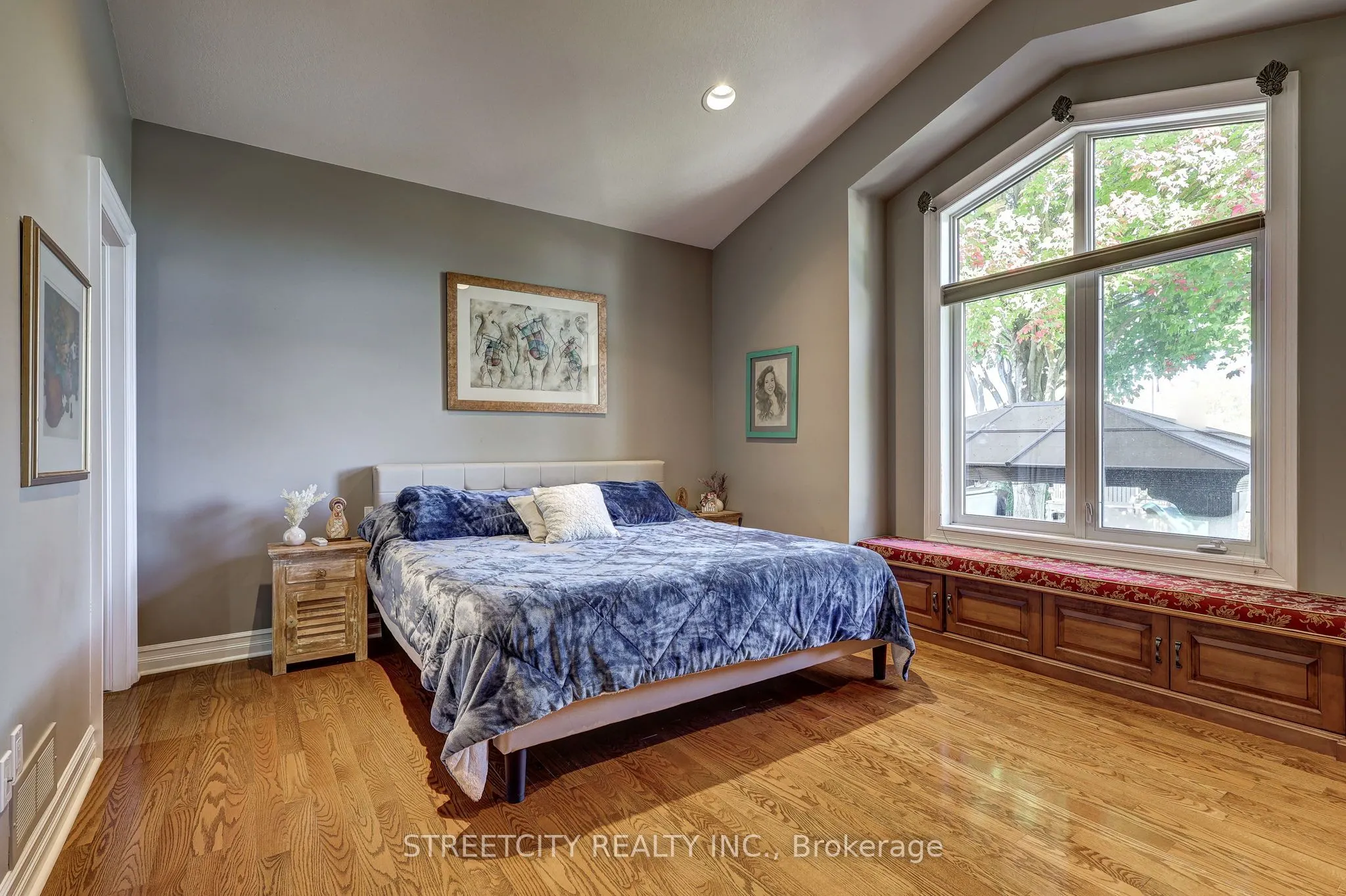 21 Beechwood Circle