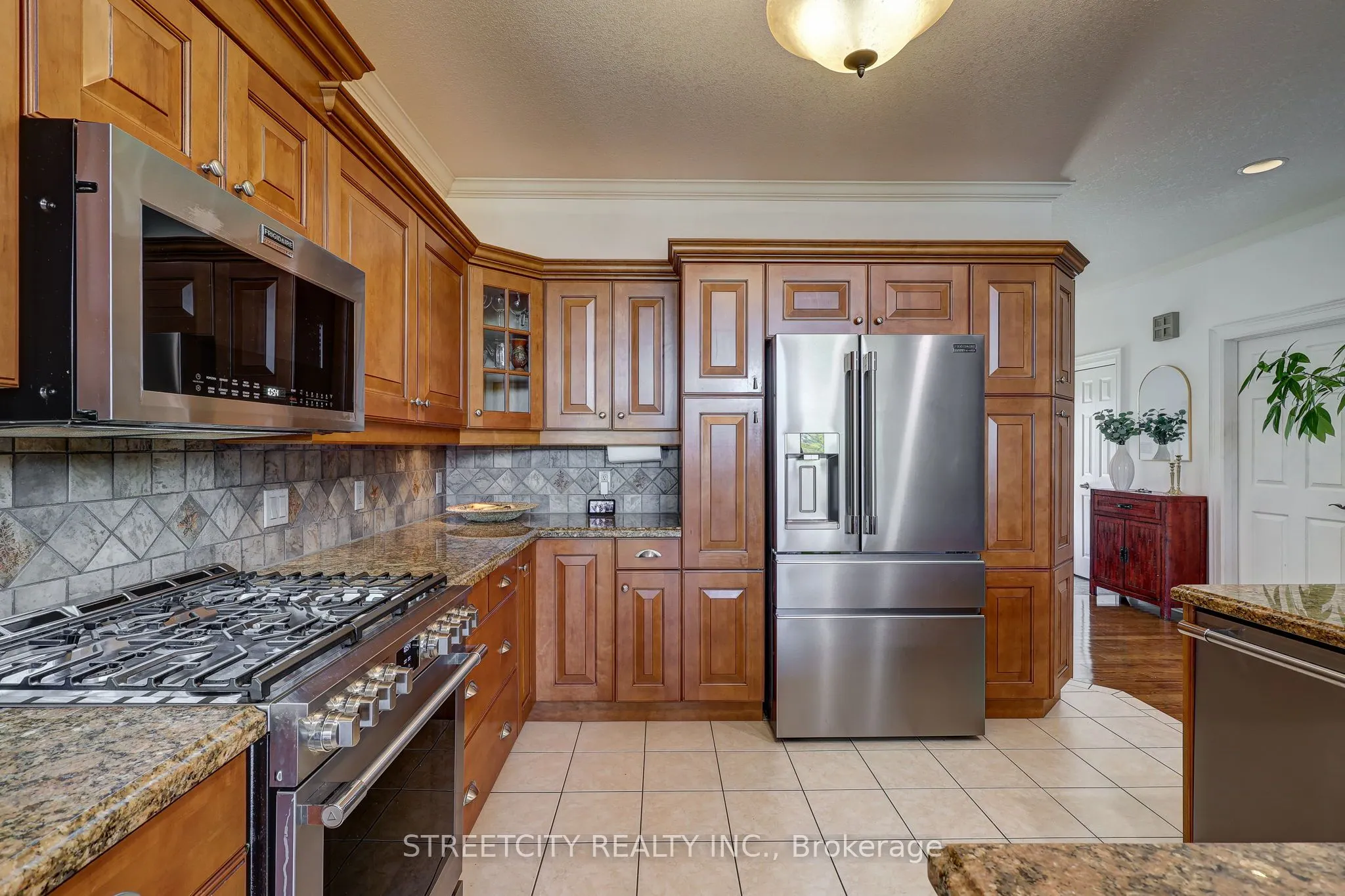 21 Beechwood Circle