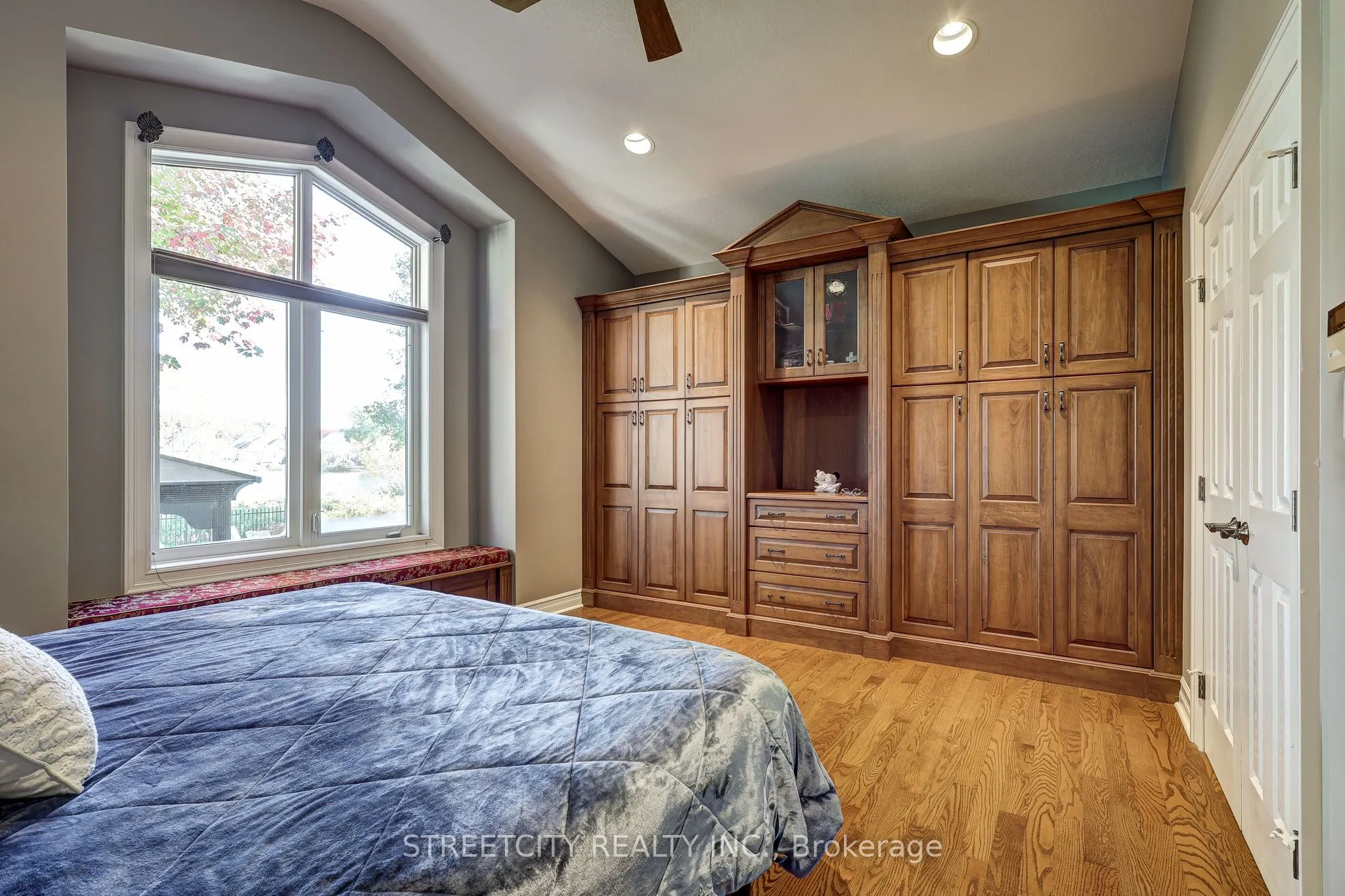 21 Beechwood Circle