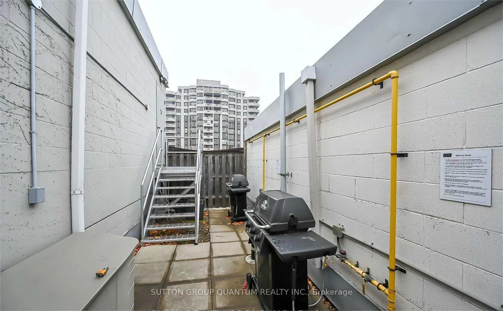 66 Bay Street S, #307