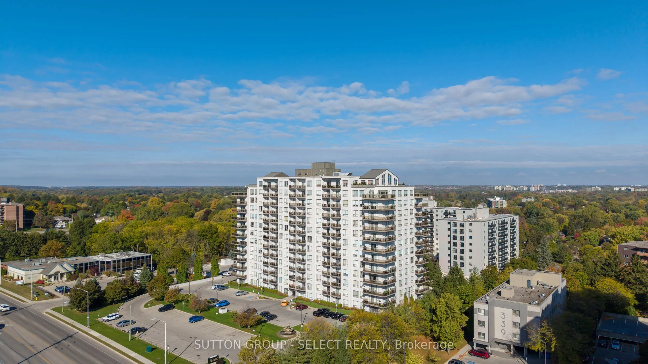 353 Commissioners Road W, #511