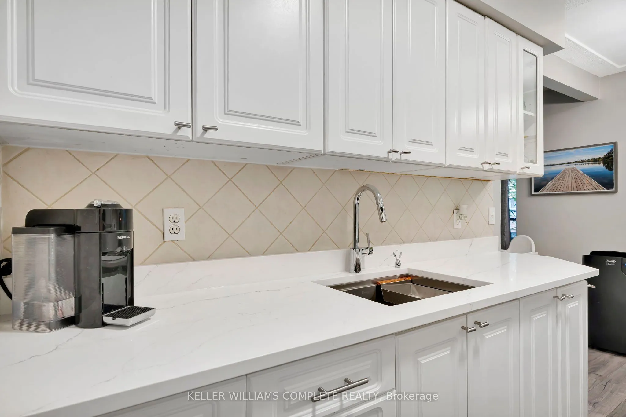 11 Woodman Drive S, #307