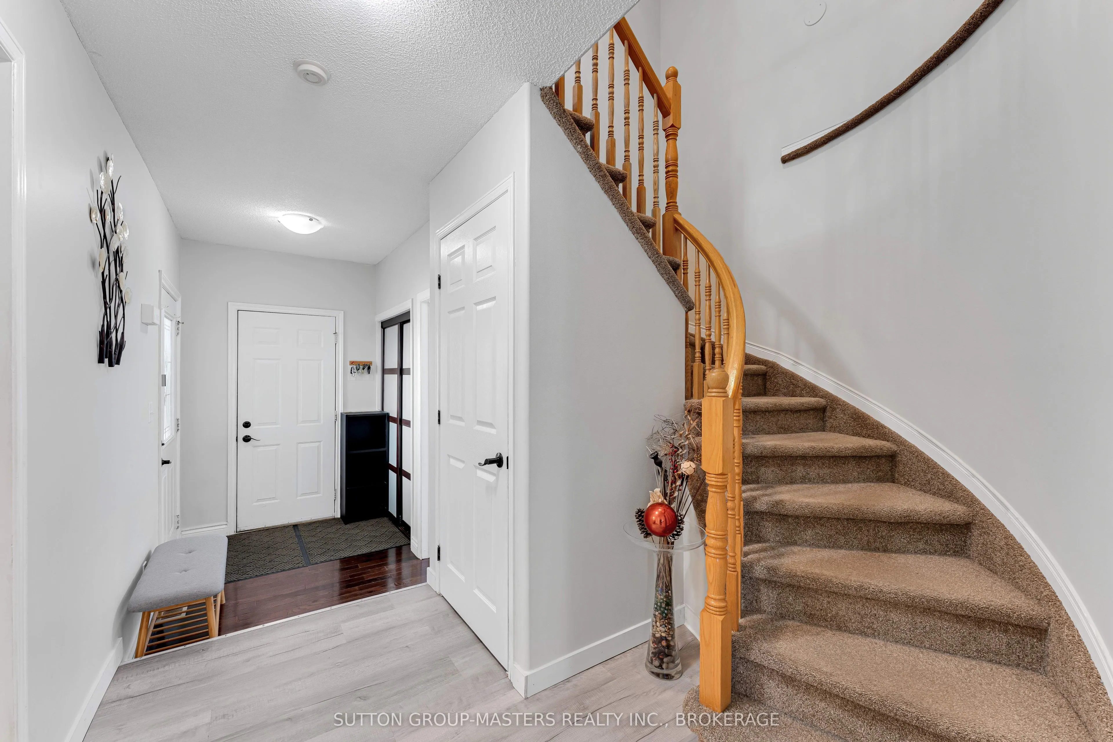 1396 Thornwood Crescent