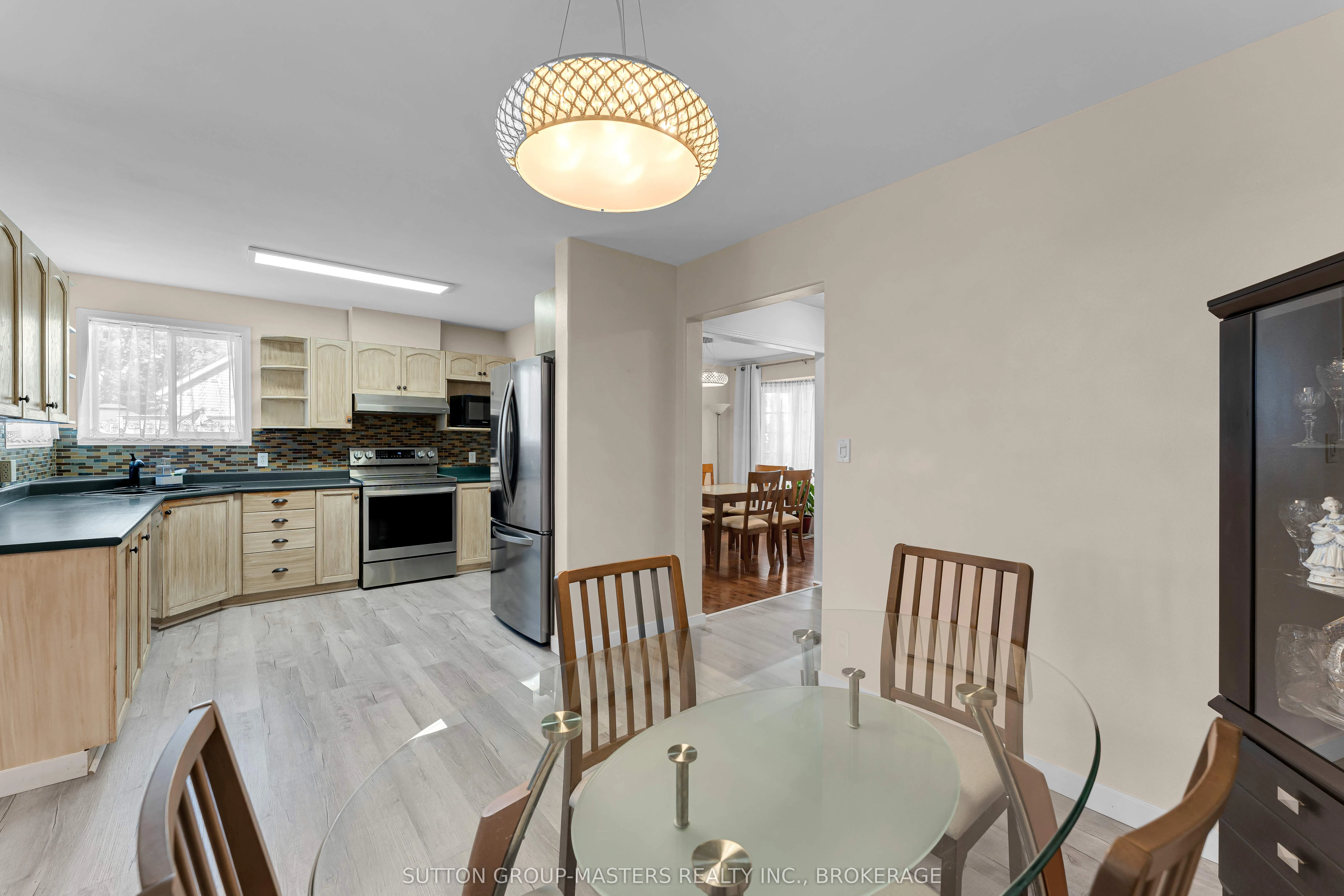 1396 Thornwood Crescent