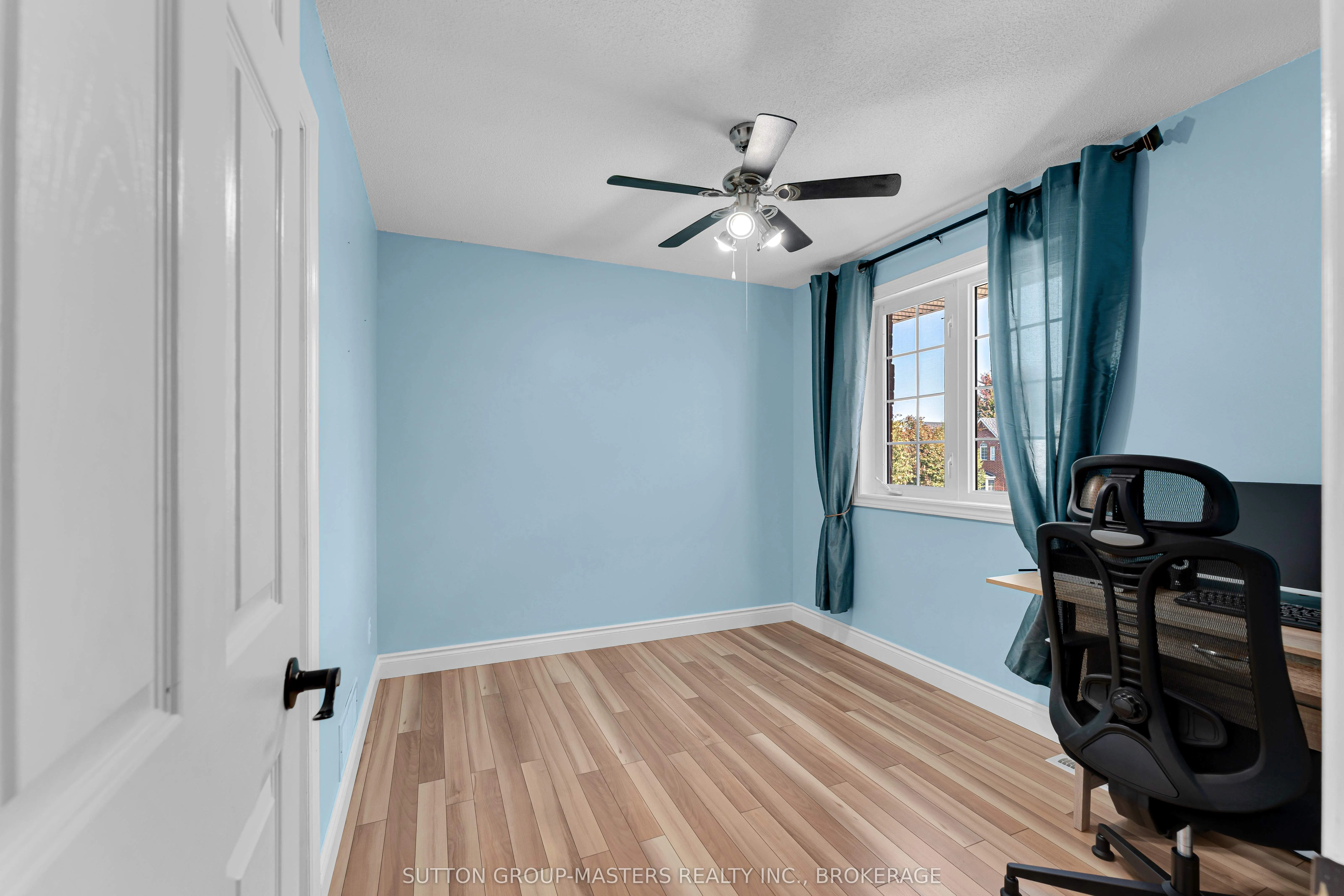 1396 Thornwood Crescent