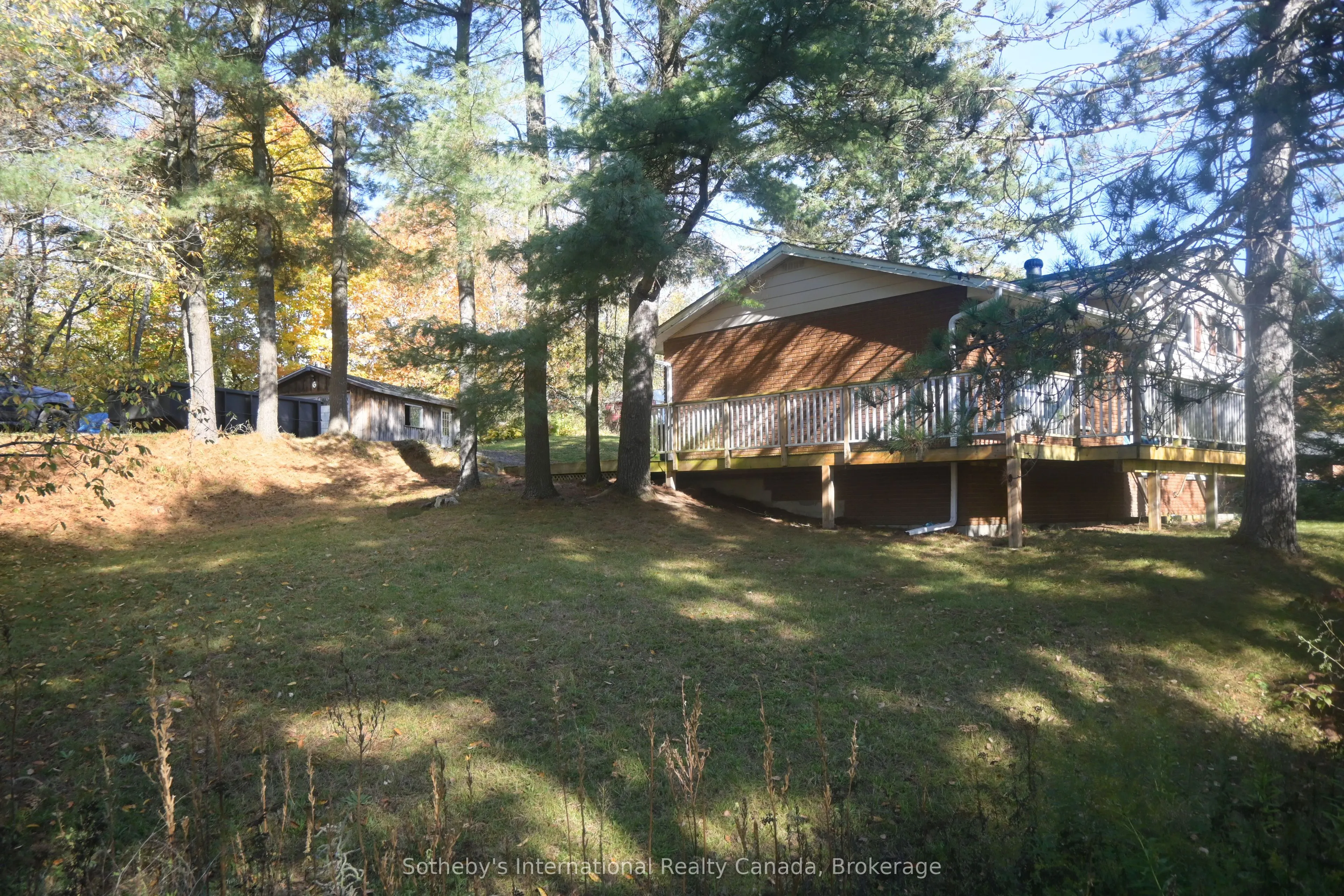 6 Pleasantview Drive