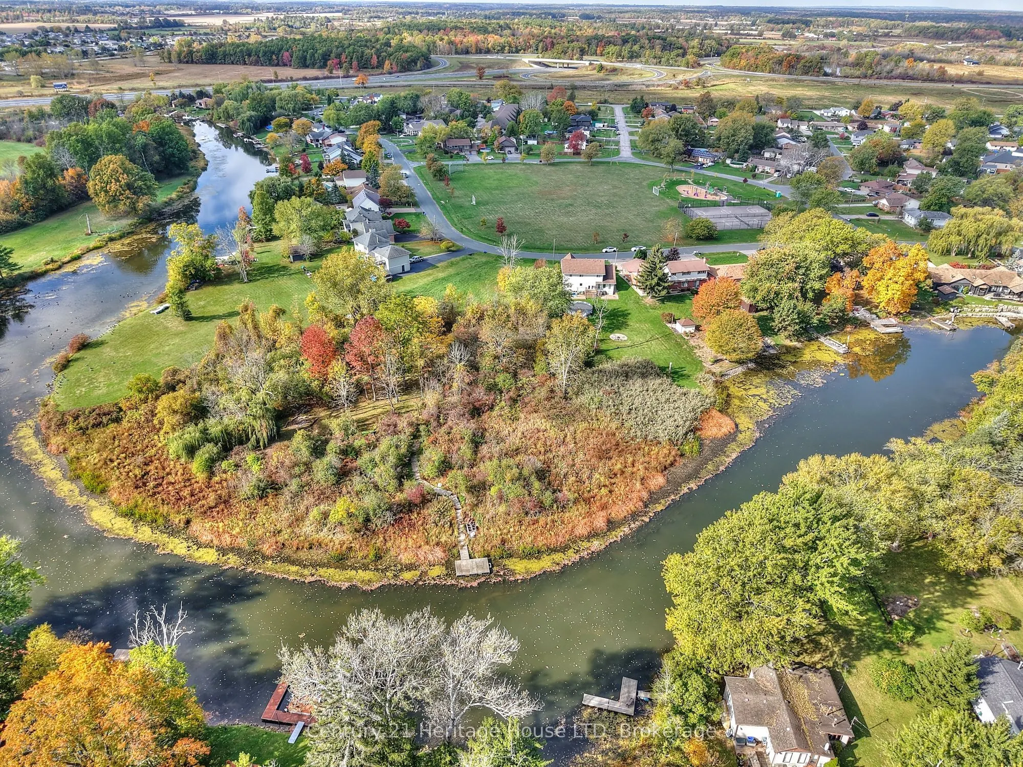 3466 River Trail