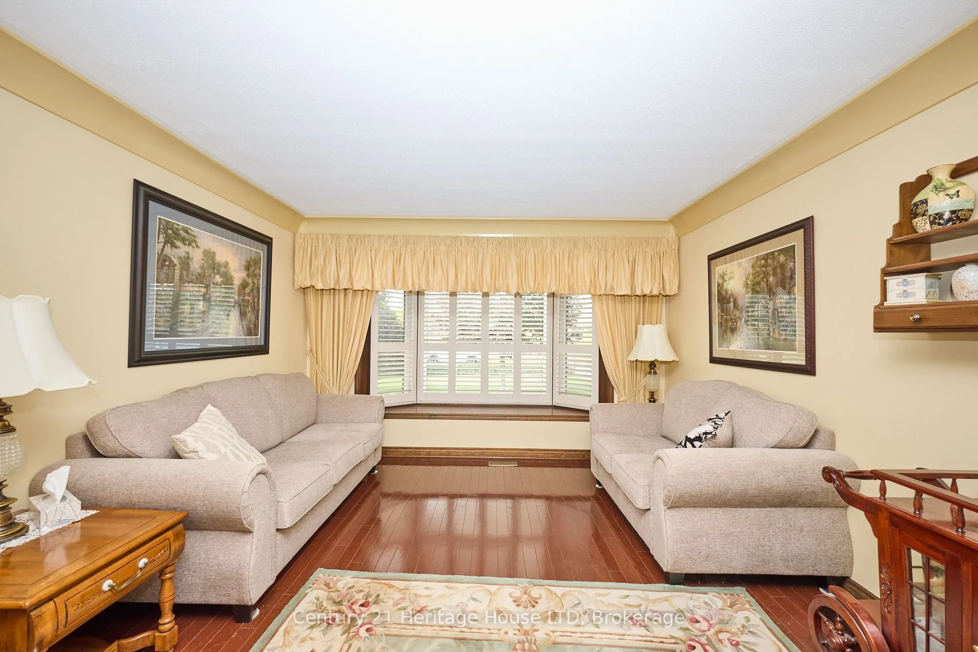 3466 River Trail