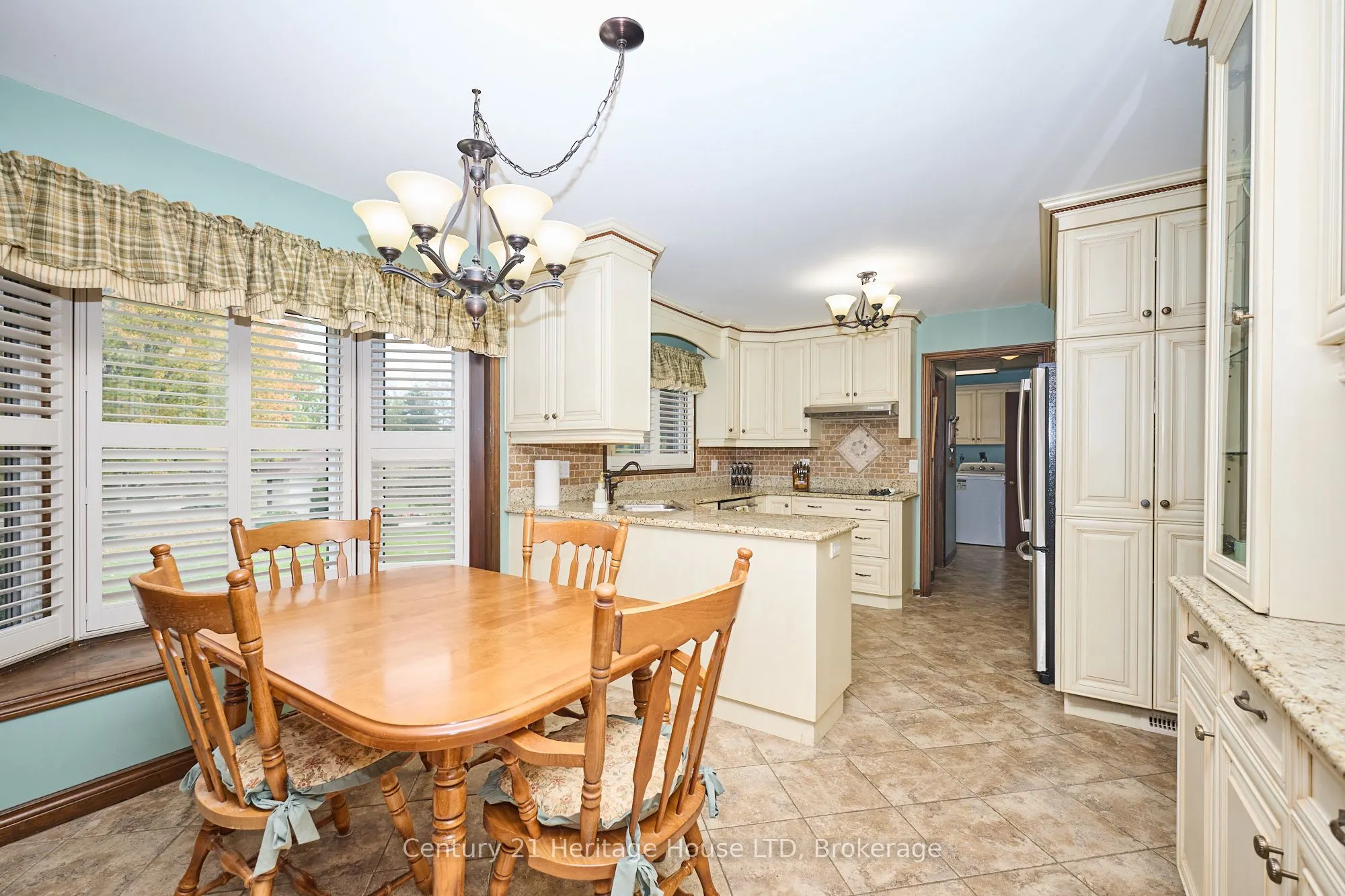 3466 River Trail