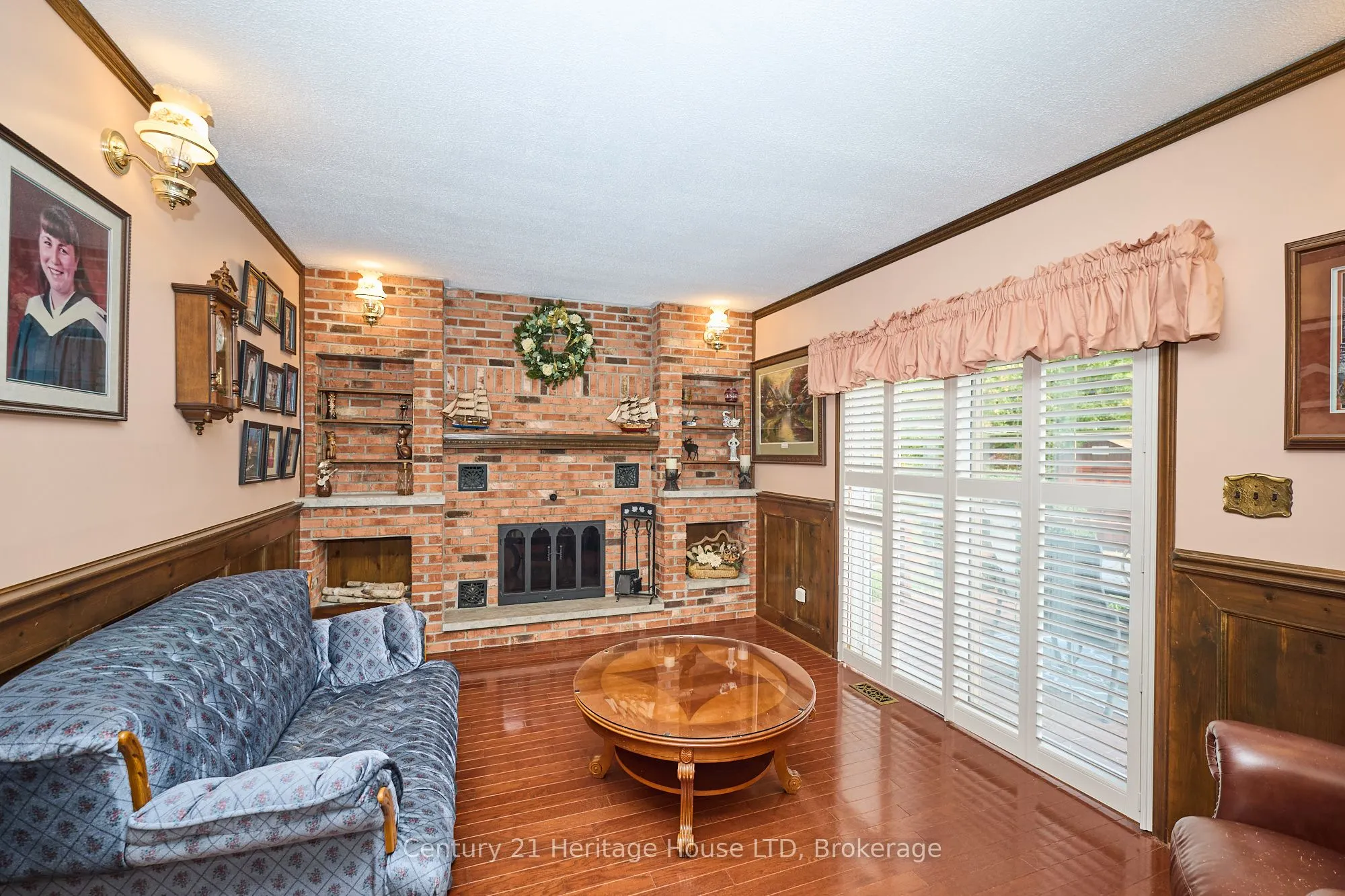 3466 River Trail