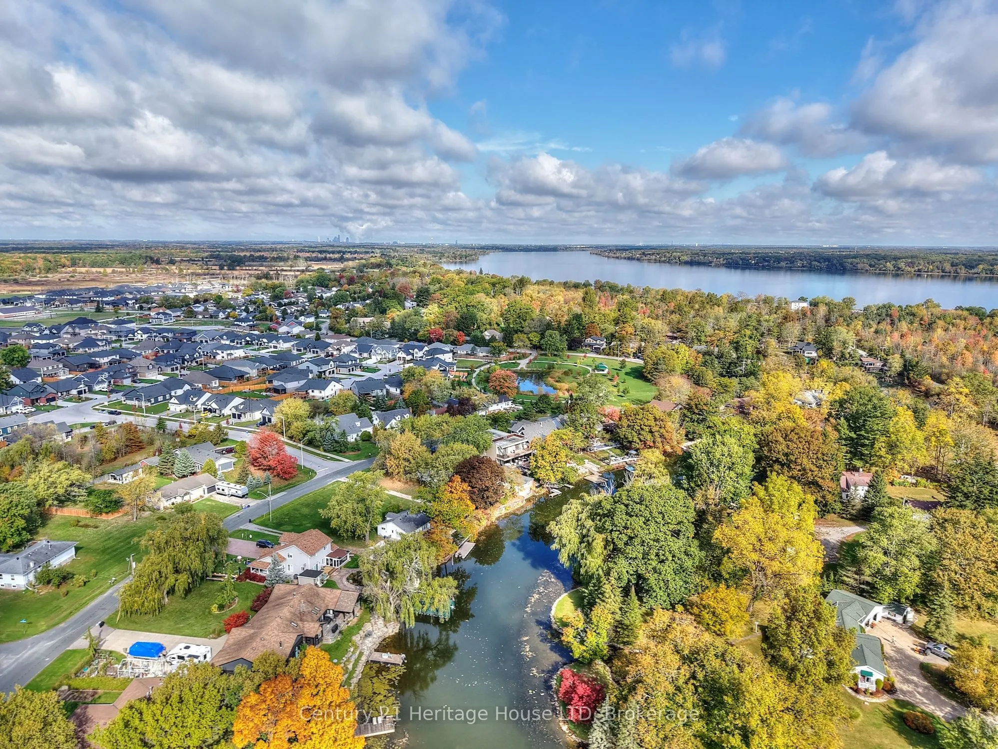 3466 River Trail