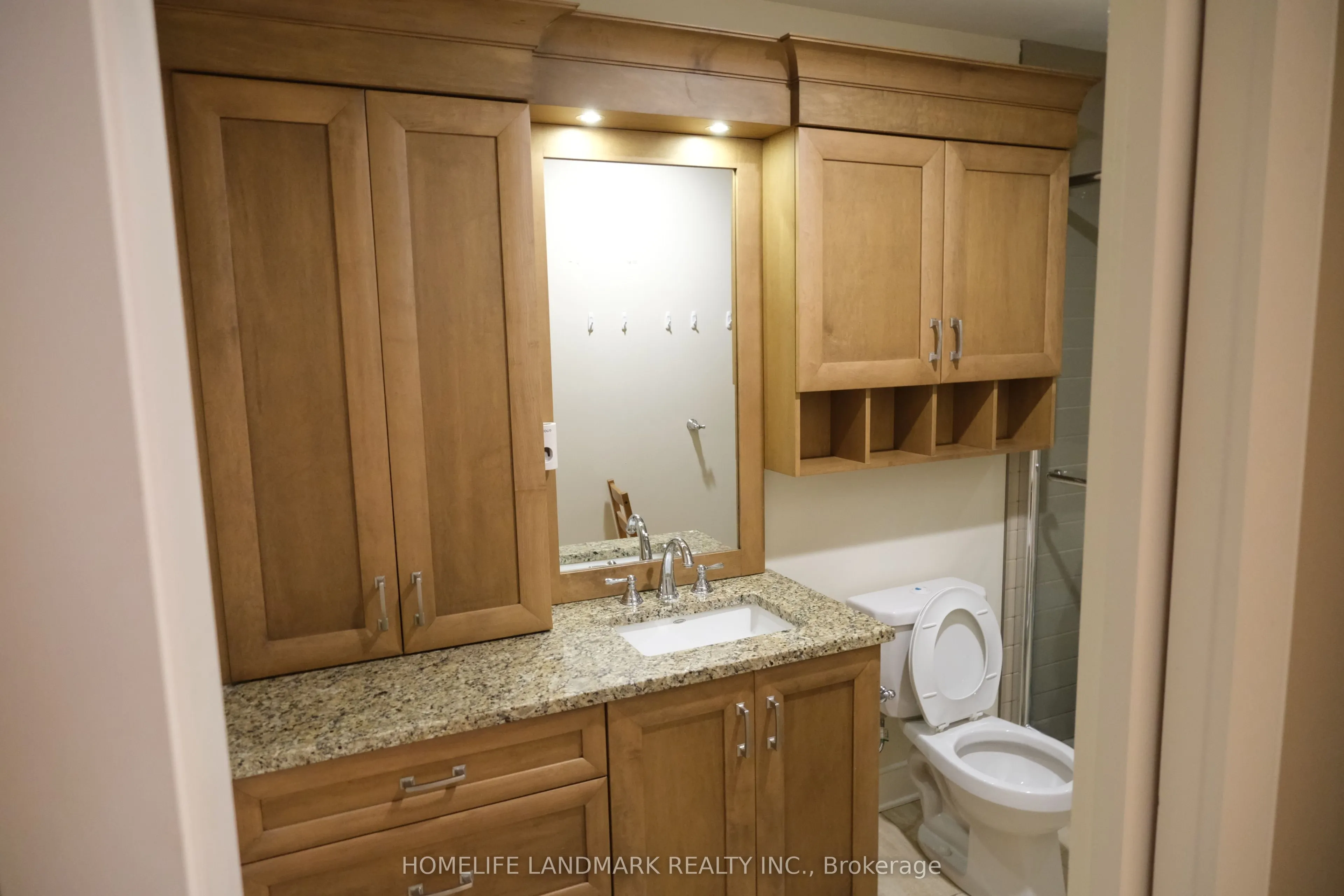 320 Sugarcreek Trail, #408