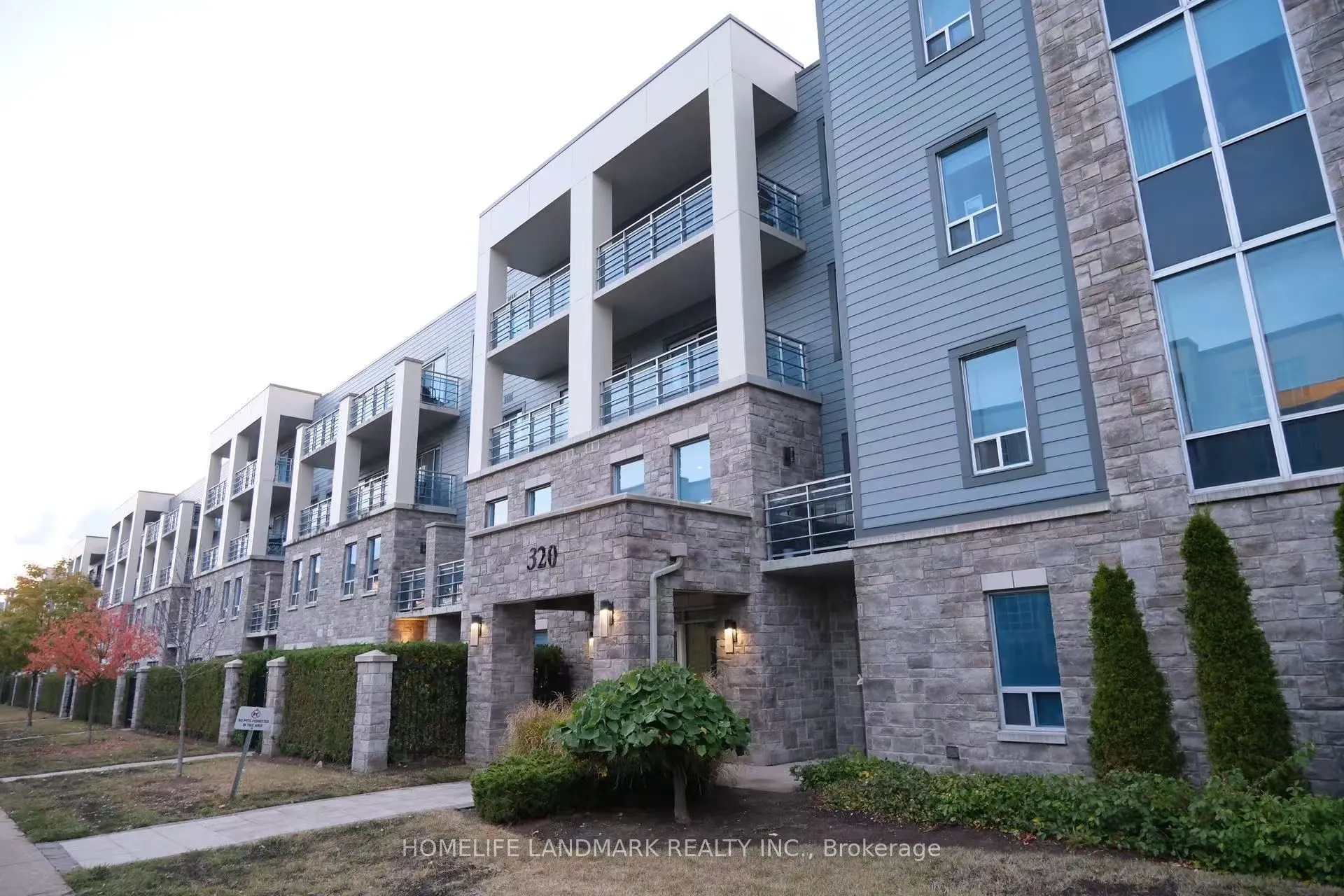 320 Sugarcreek Trail, #408
