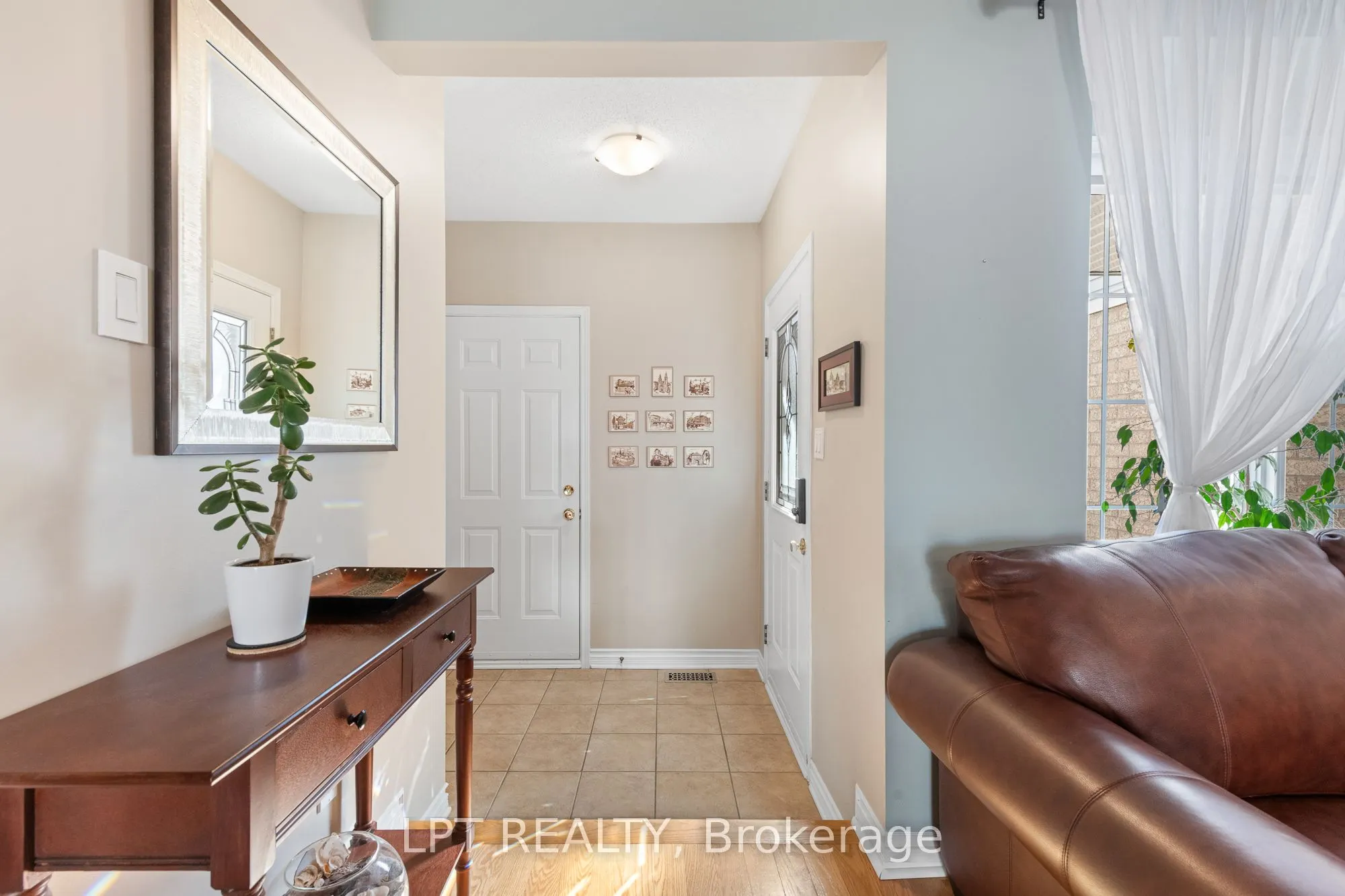 16 Calaveras Avenue