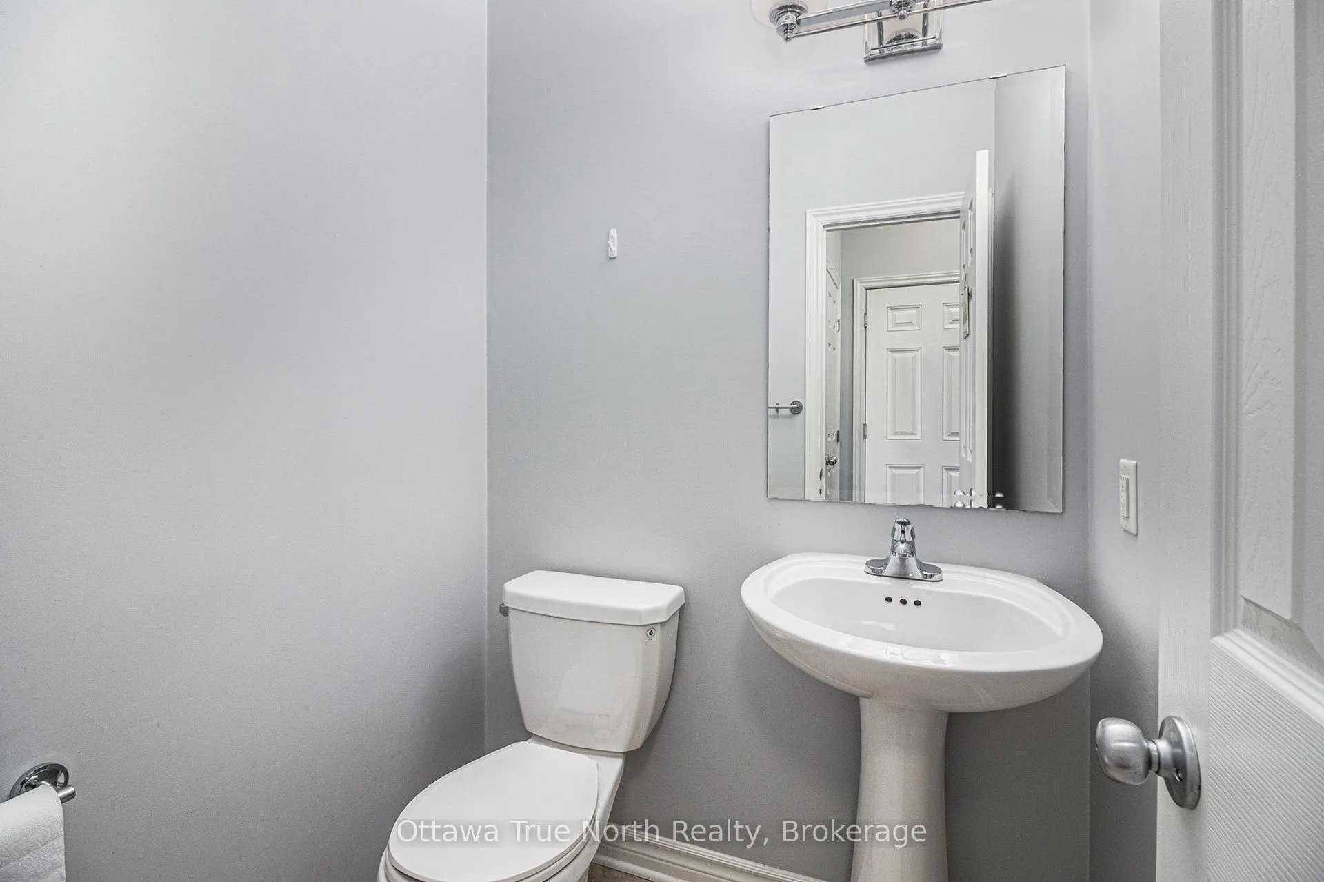 271 Brambling Way