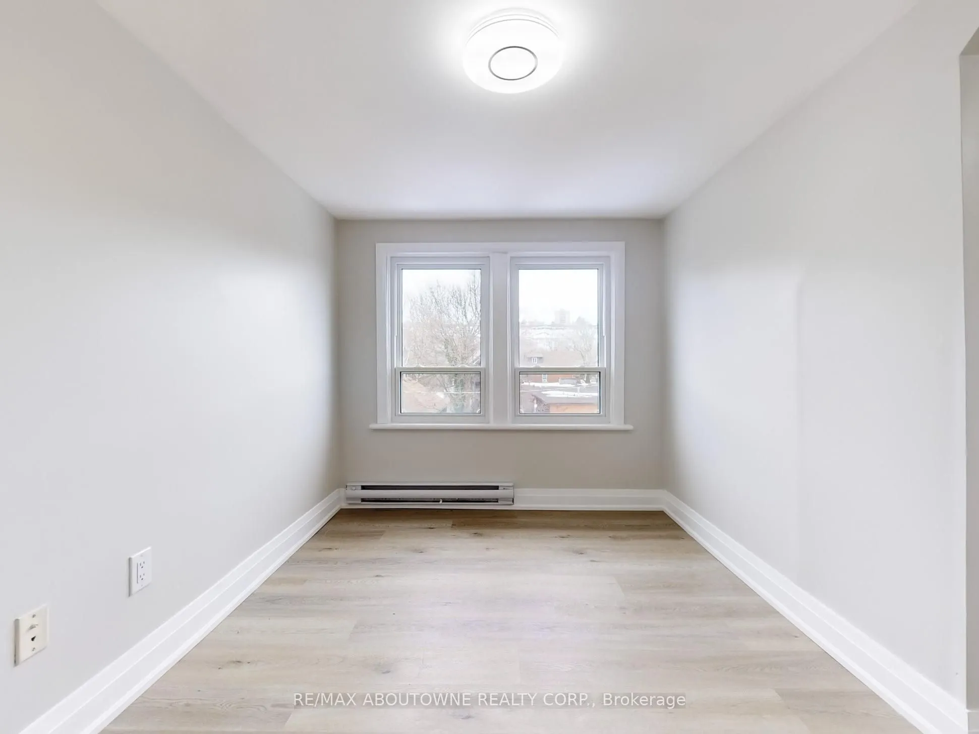 67 Aikman Avenue, #2