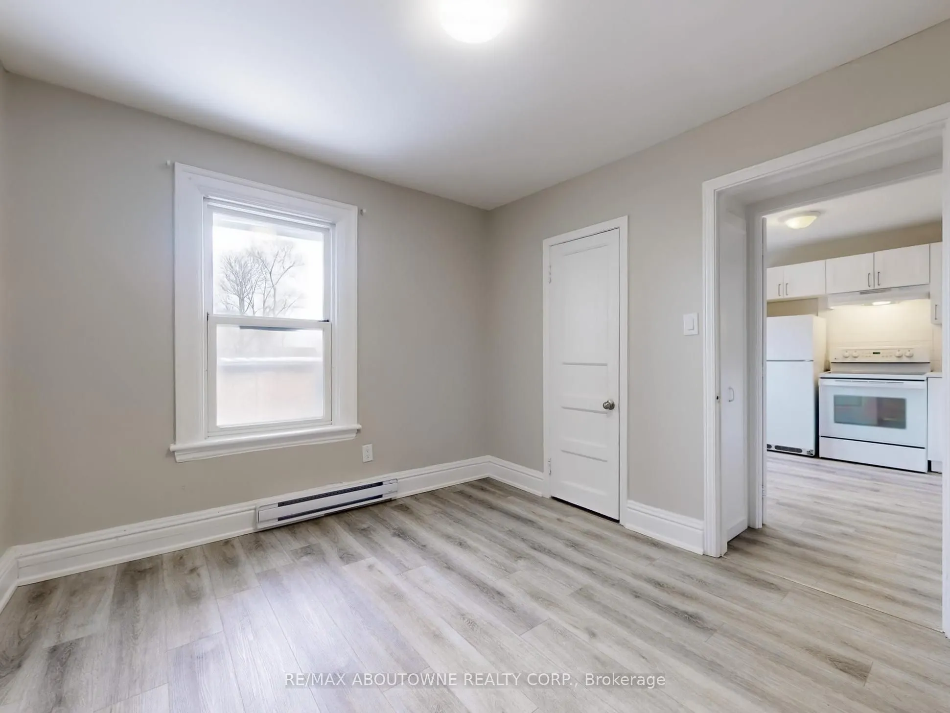 67 Aikman Avenue, #2