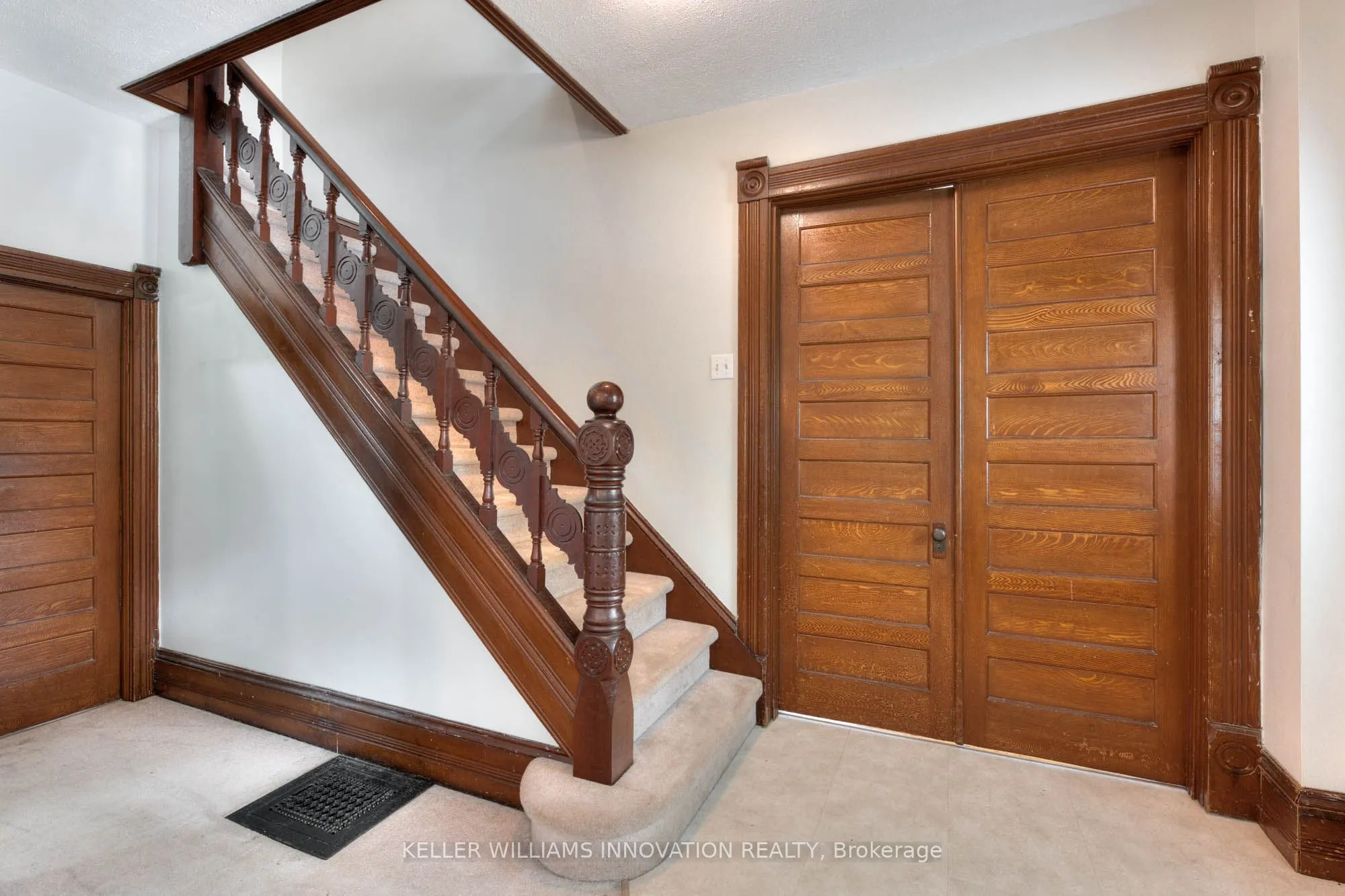 21 Huron Road
