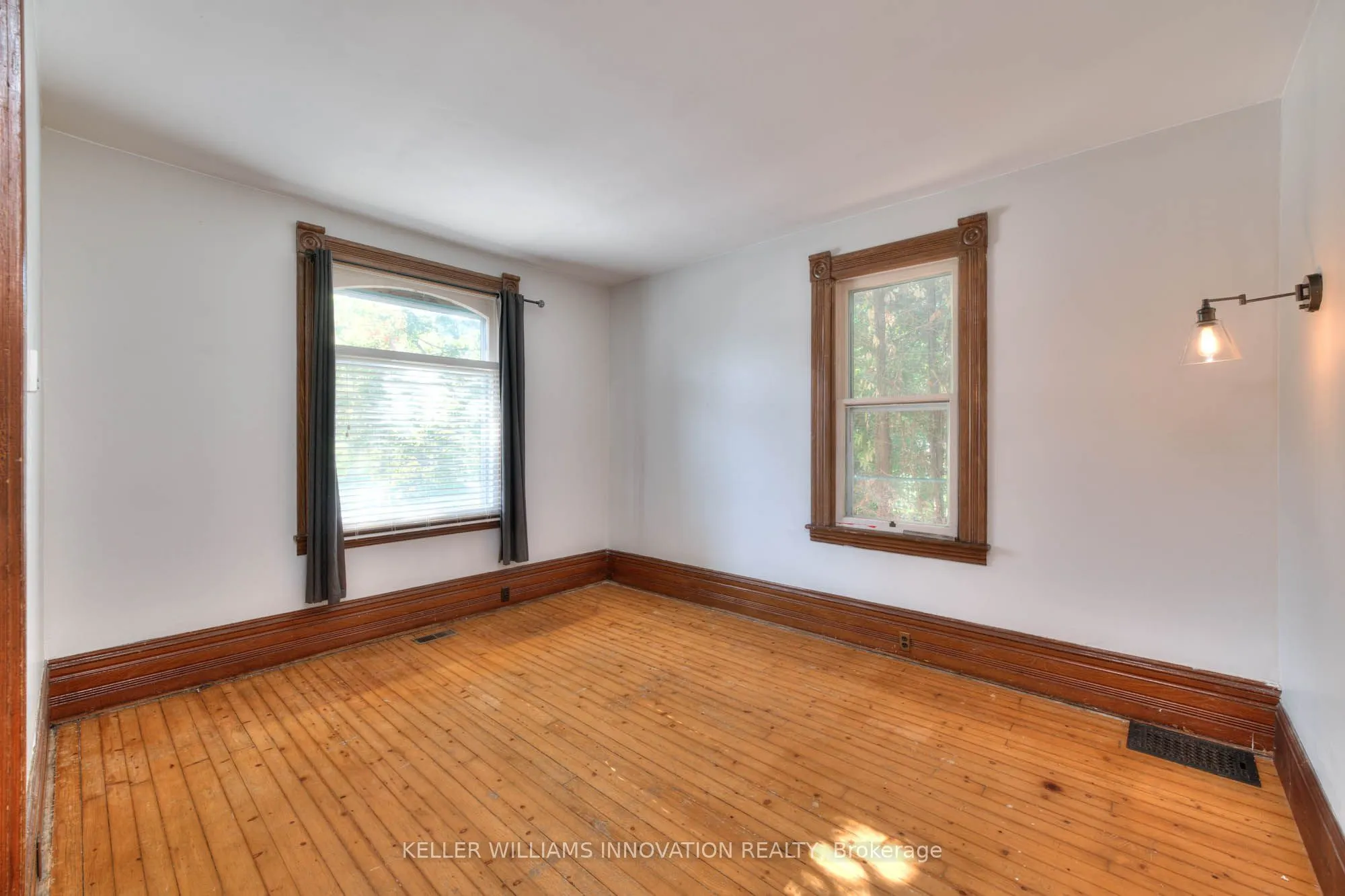 21 Huron Road