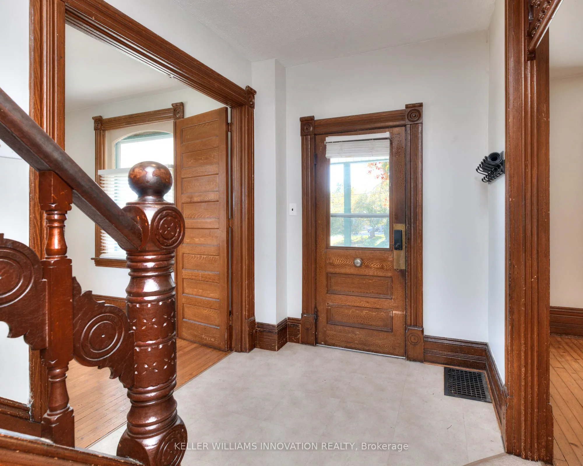 21 Huron Road