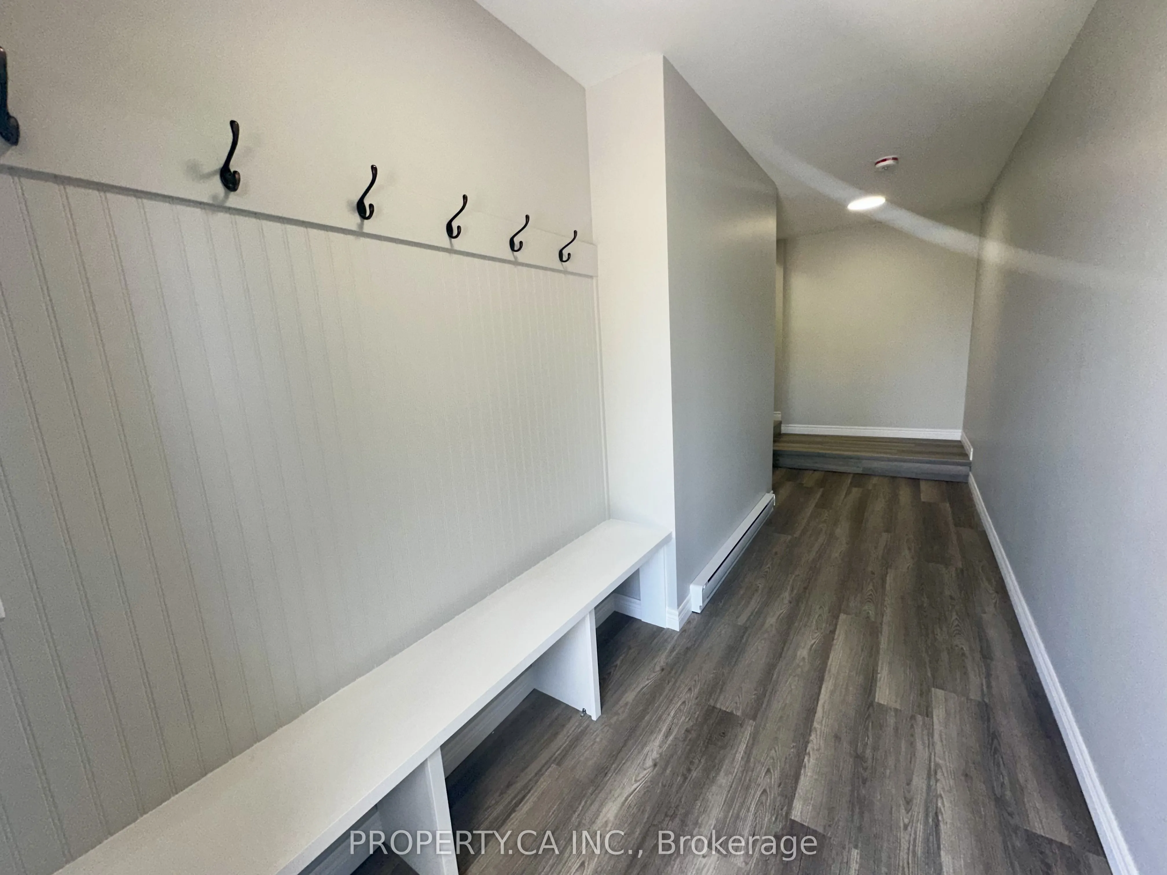 9 Garnet Road, #Lower