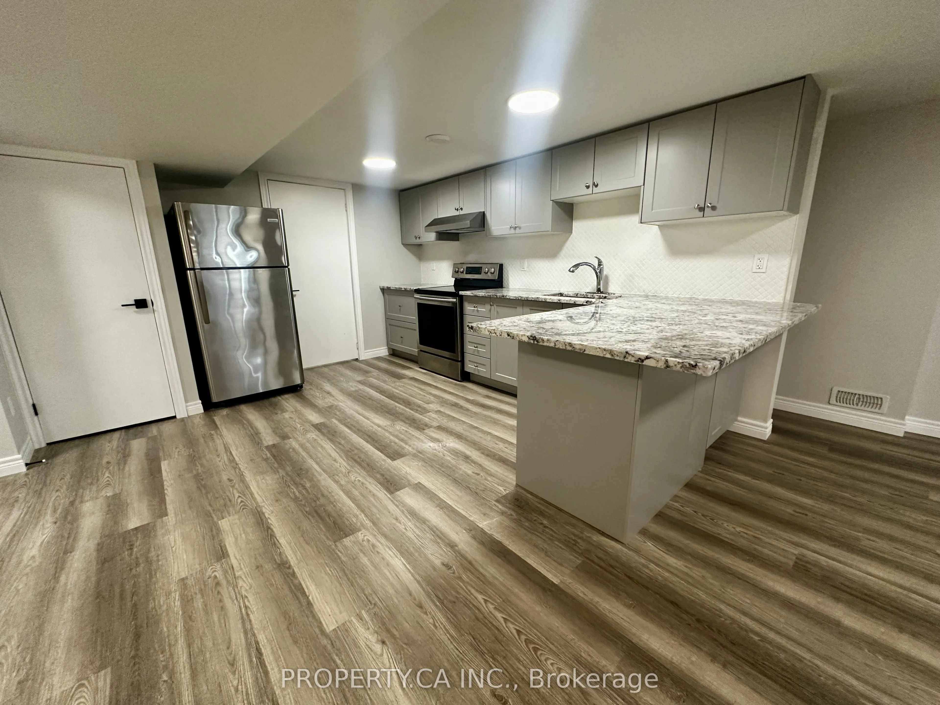 9 Garnet Road, #Lower