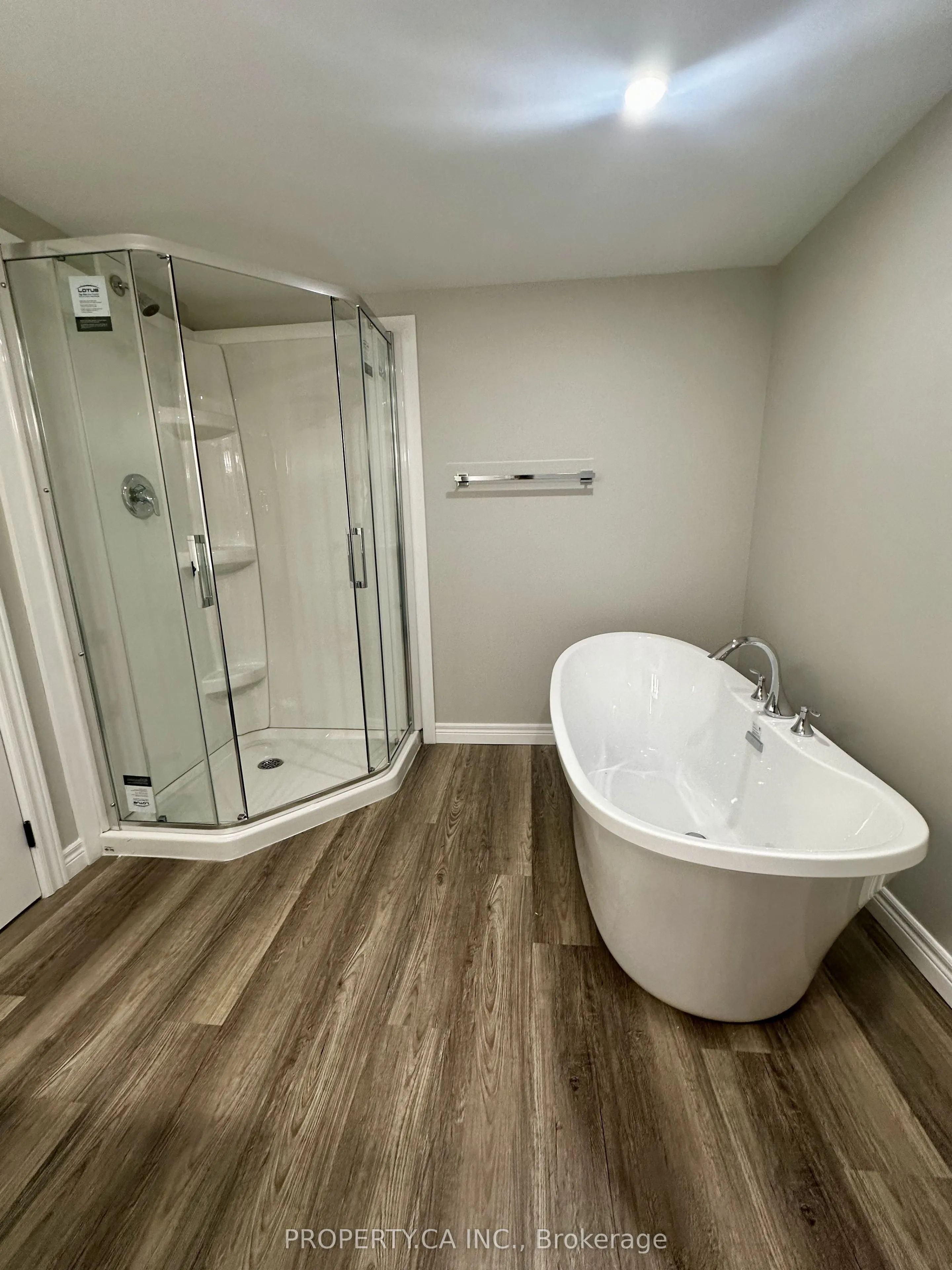 9 Garnet Road, #Lower