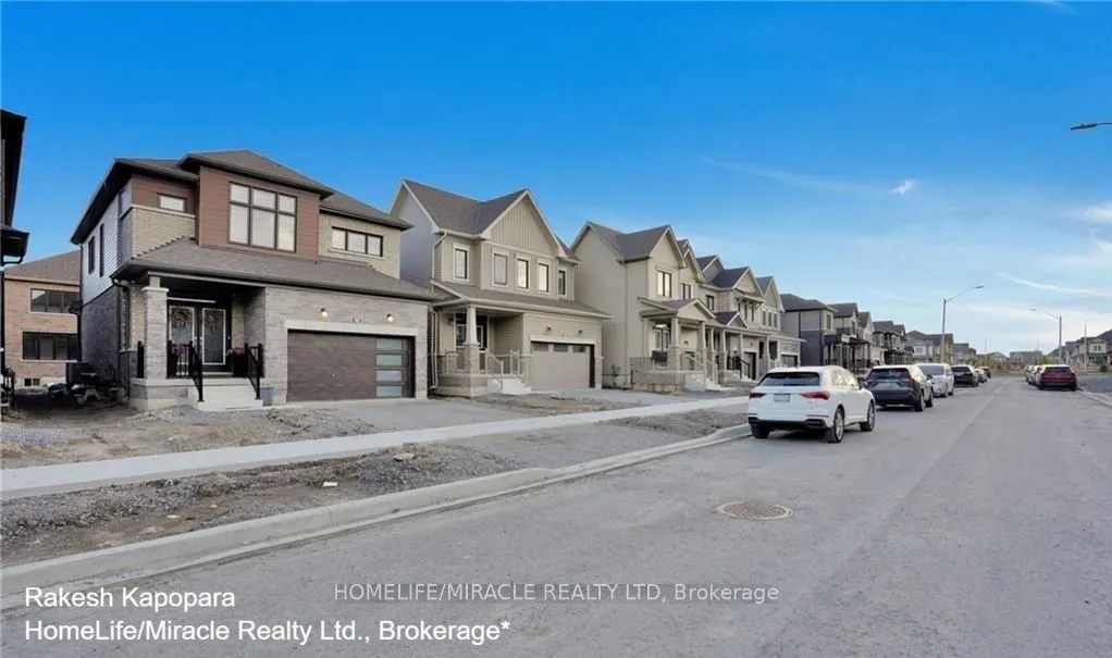 99 Sunflower Crescent
