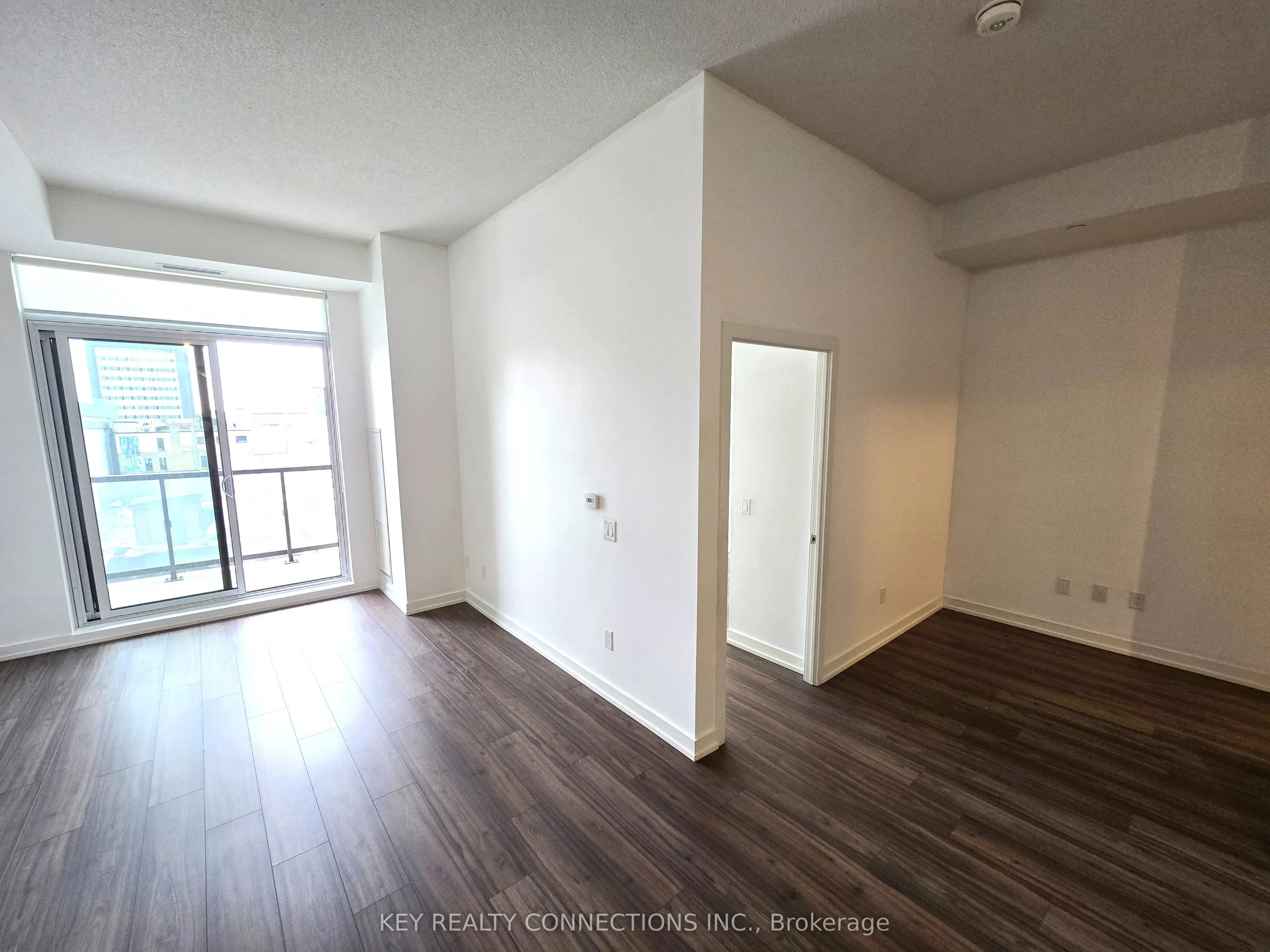 55 Duke Street W, #415