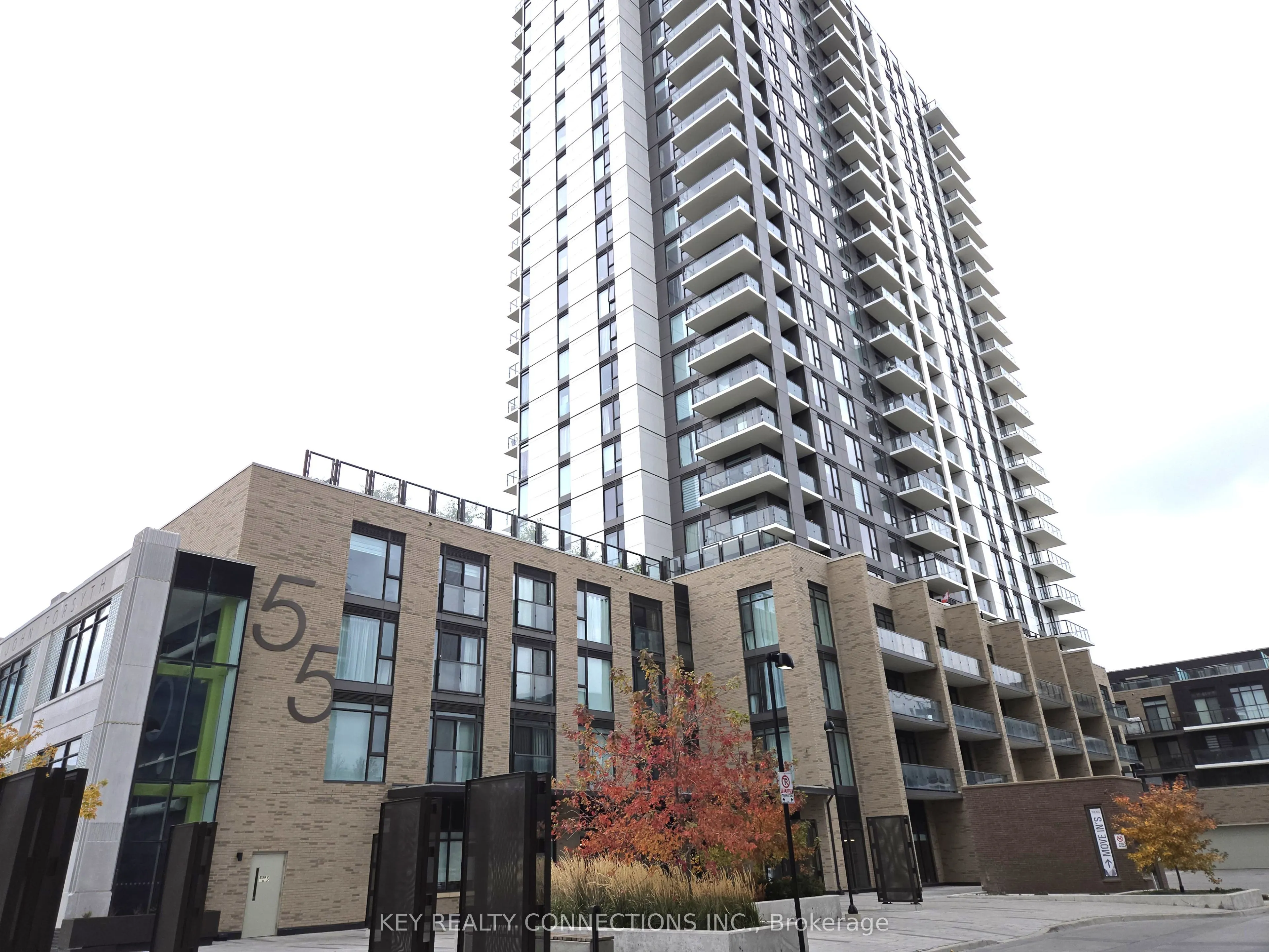 55 Duke Street W, #415