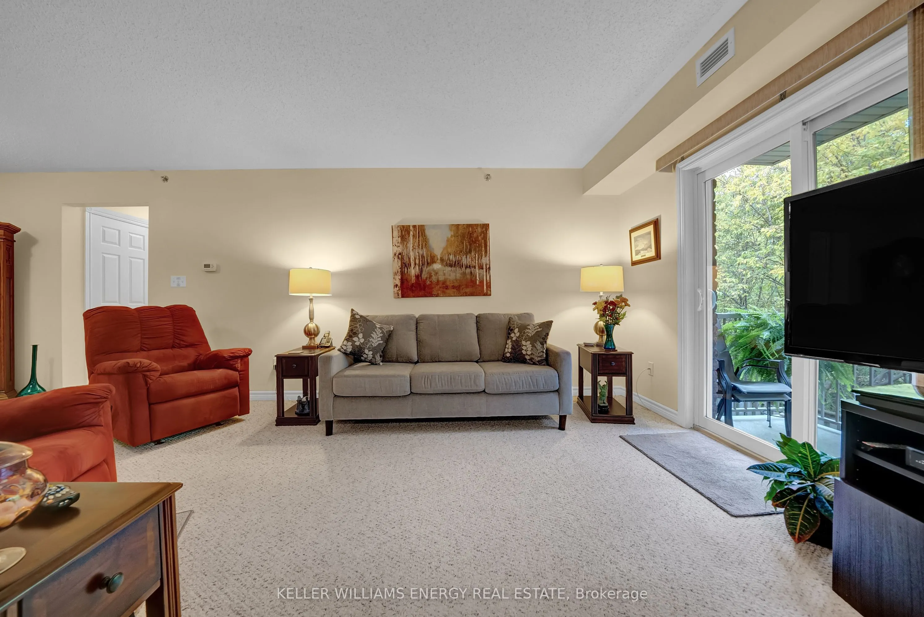 841 Battell Street, #208