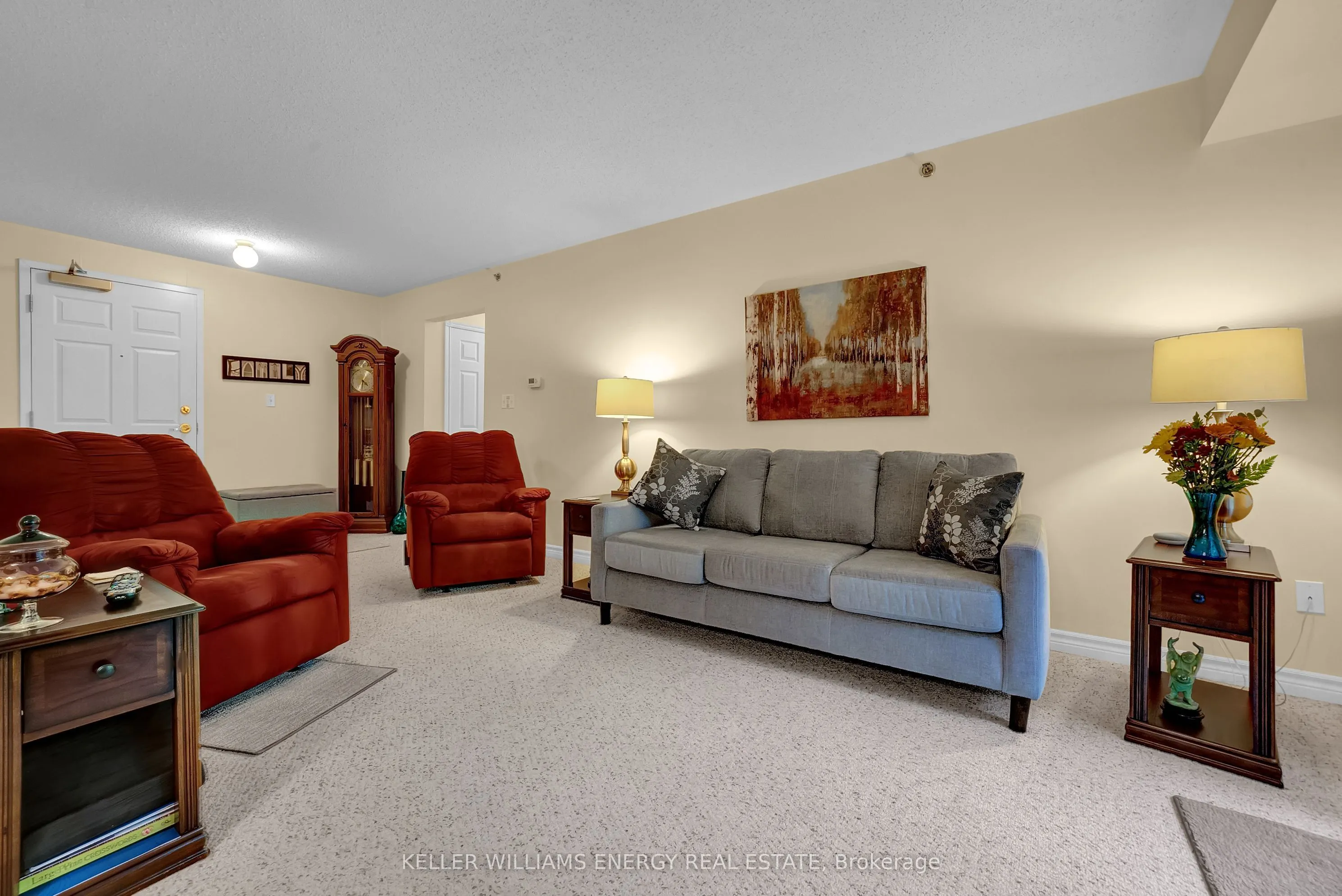 841 Battell Street, #208