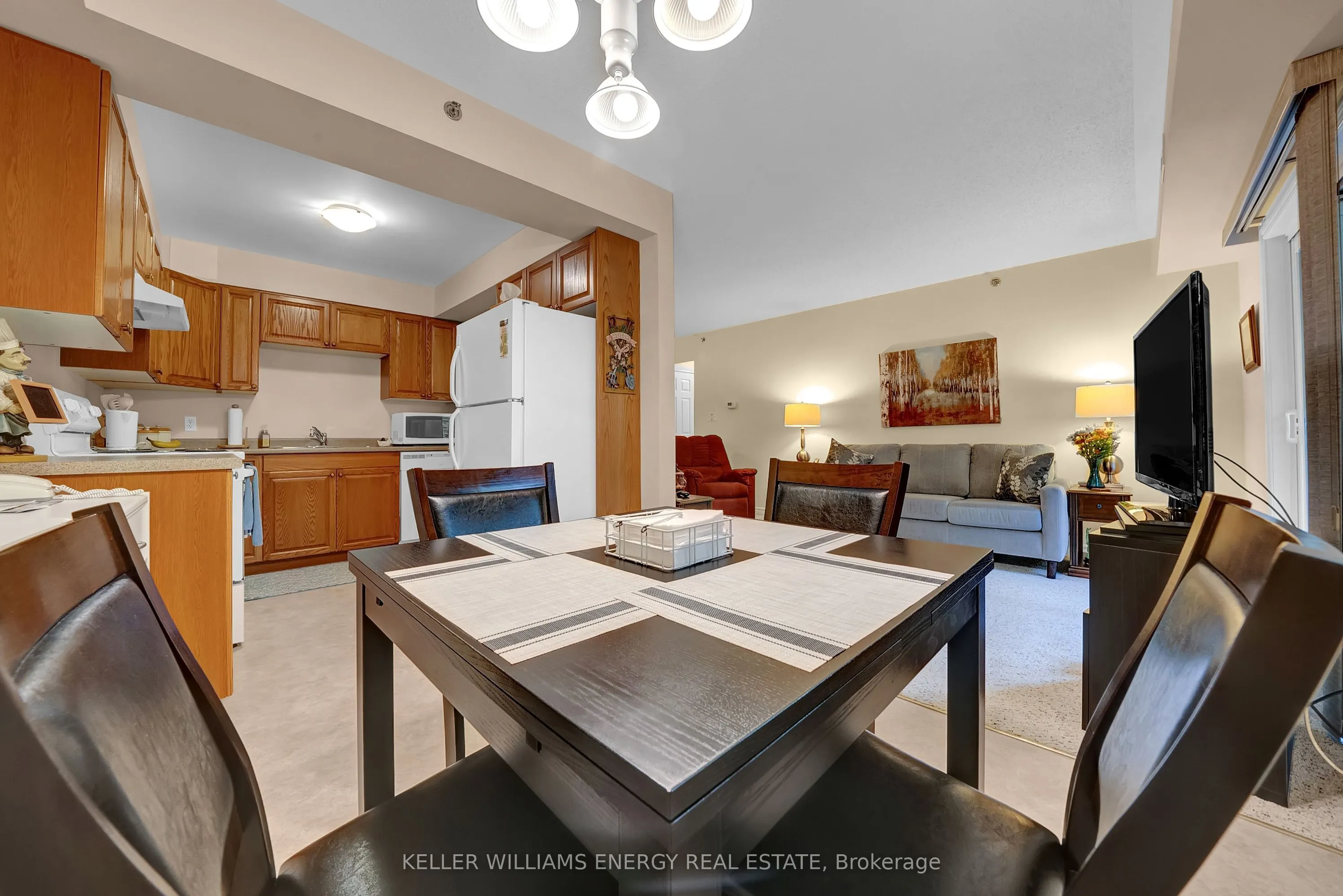 841 Battell Street, #208