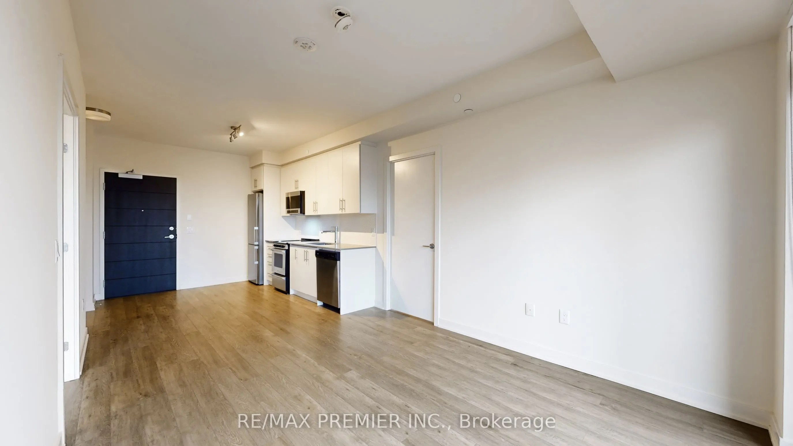 212 King William Street, #922