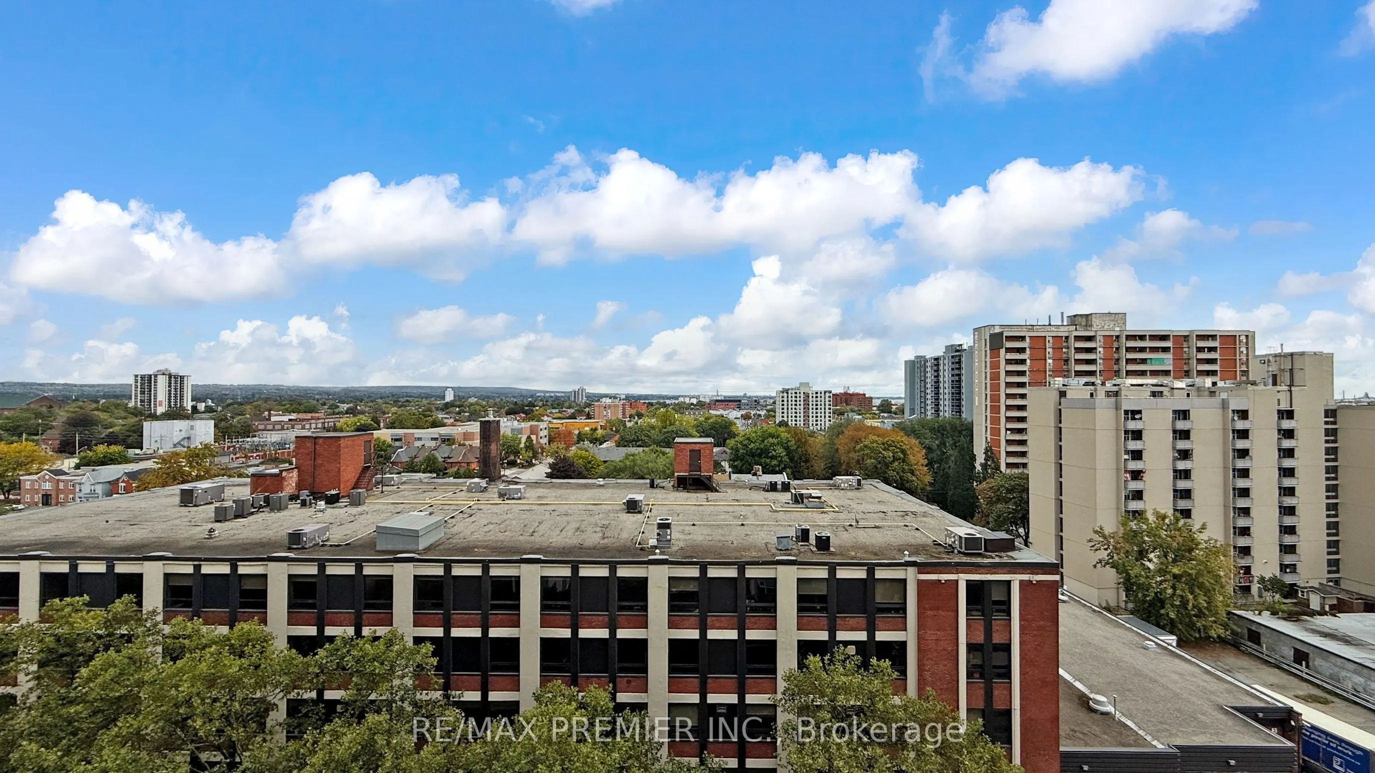 212 King William Street, #922