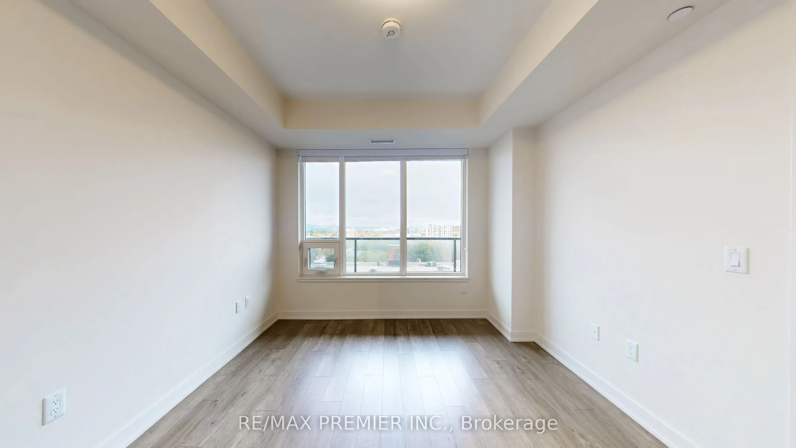 212 King William Street, #922
