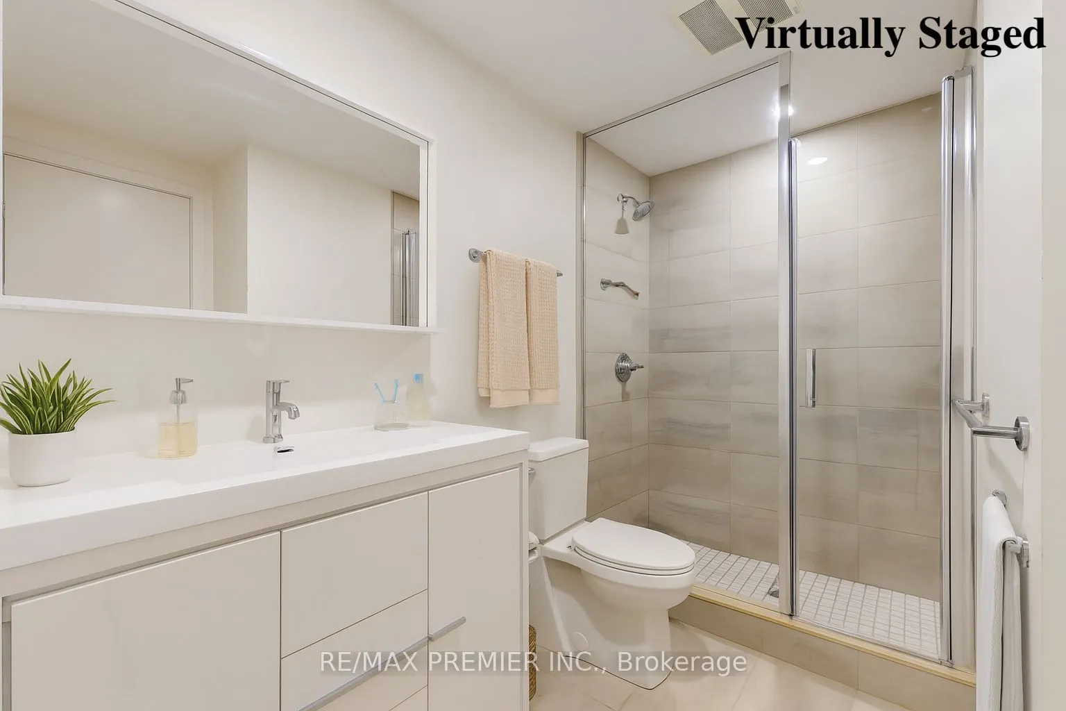 212 King William Street, #922