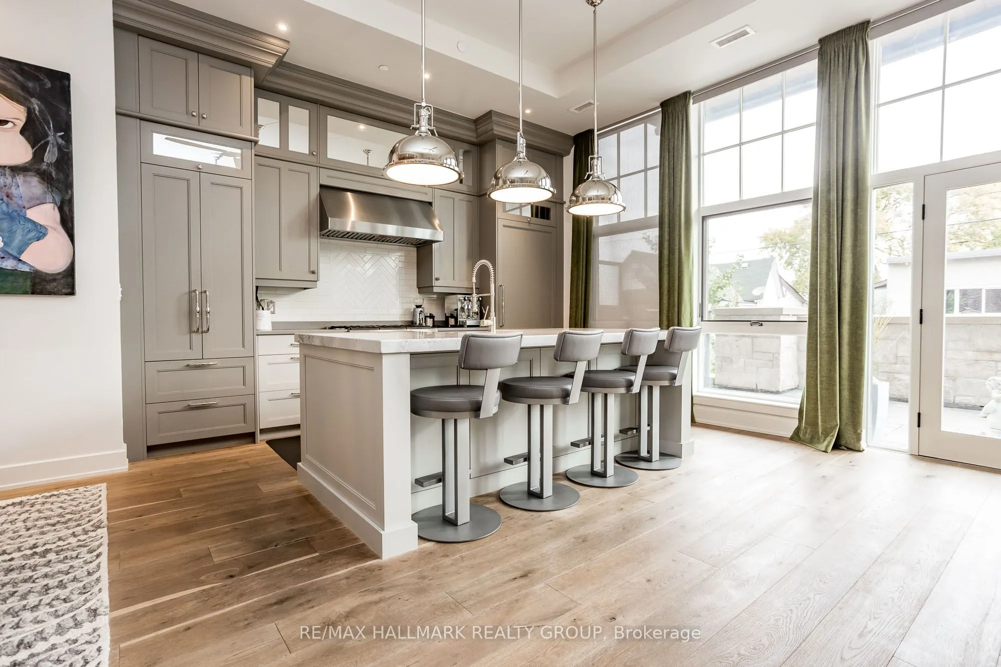 12 Stirling Avenue, #2