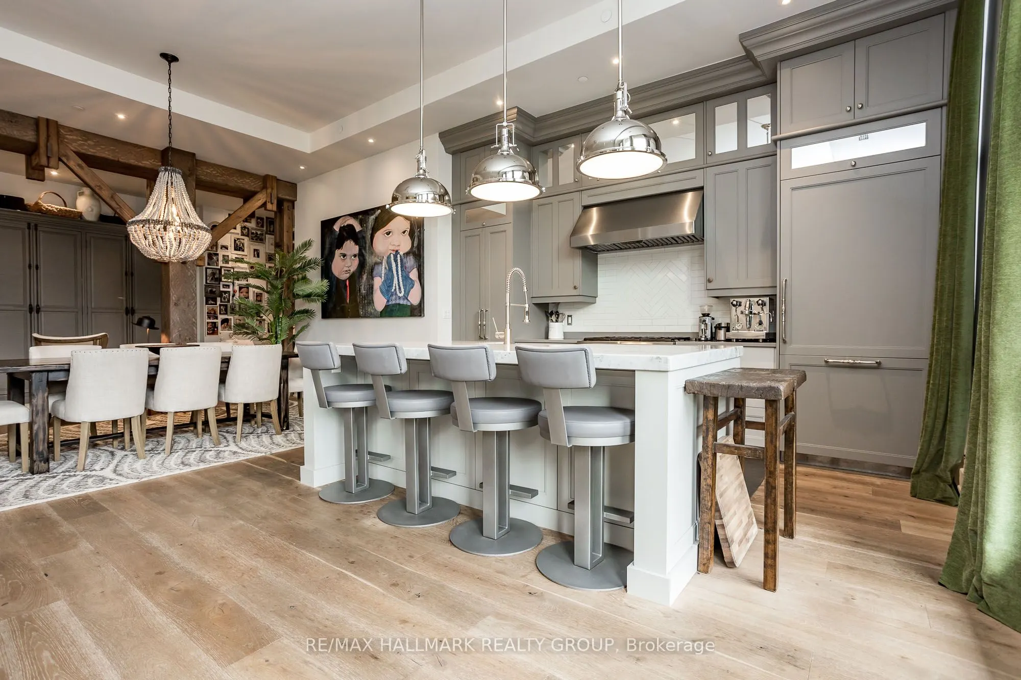 12 Stirling Avenue, #2