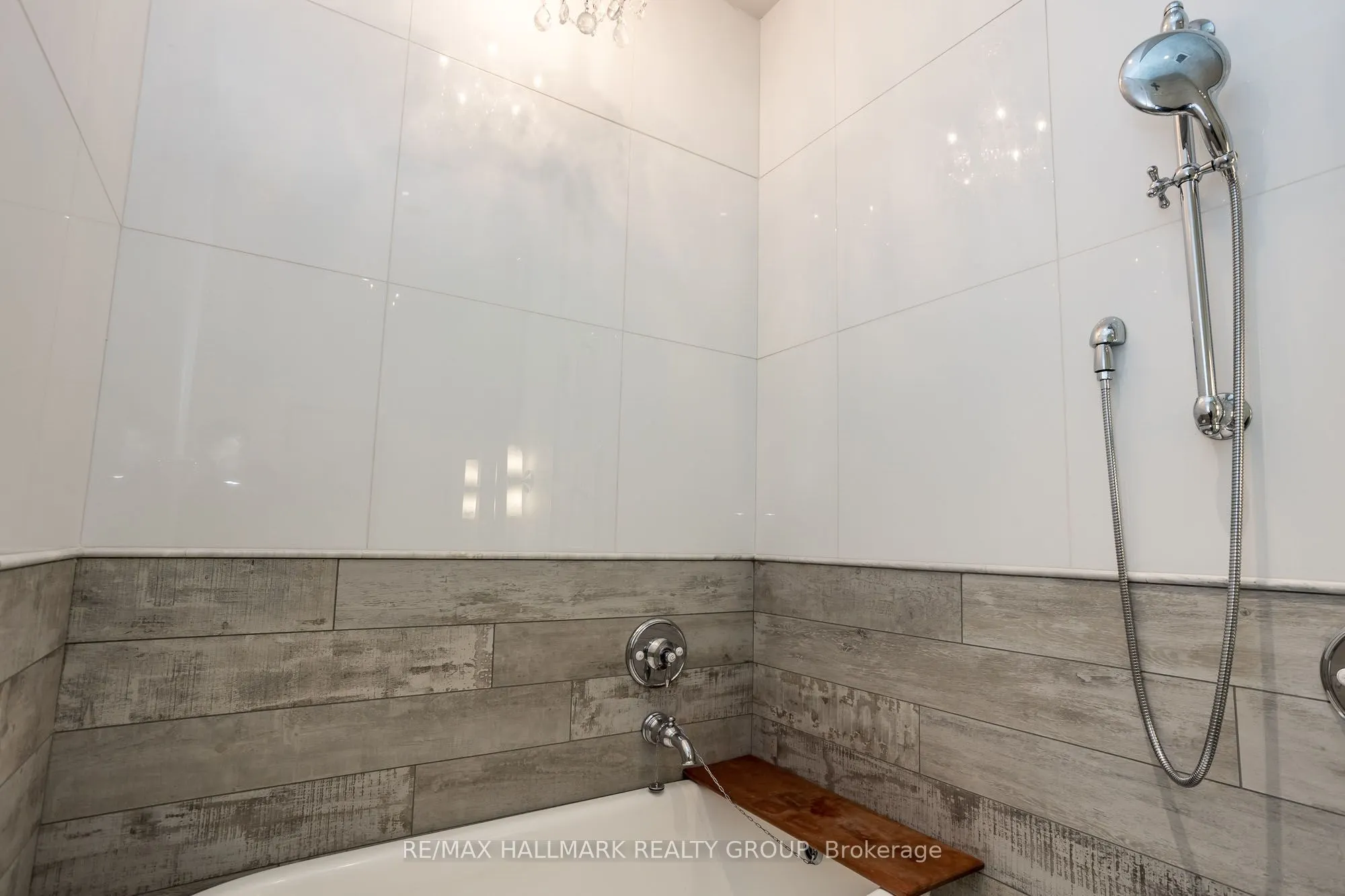 12 Stirling Avenue, #2