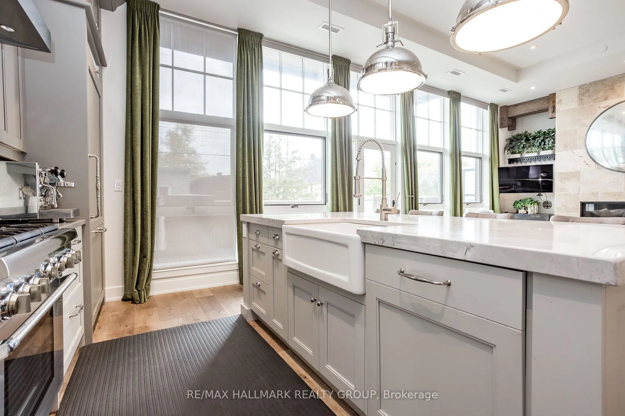 12 Stirling Avenue, #2
