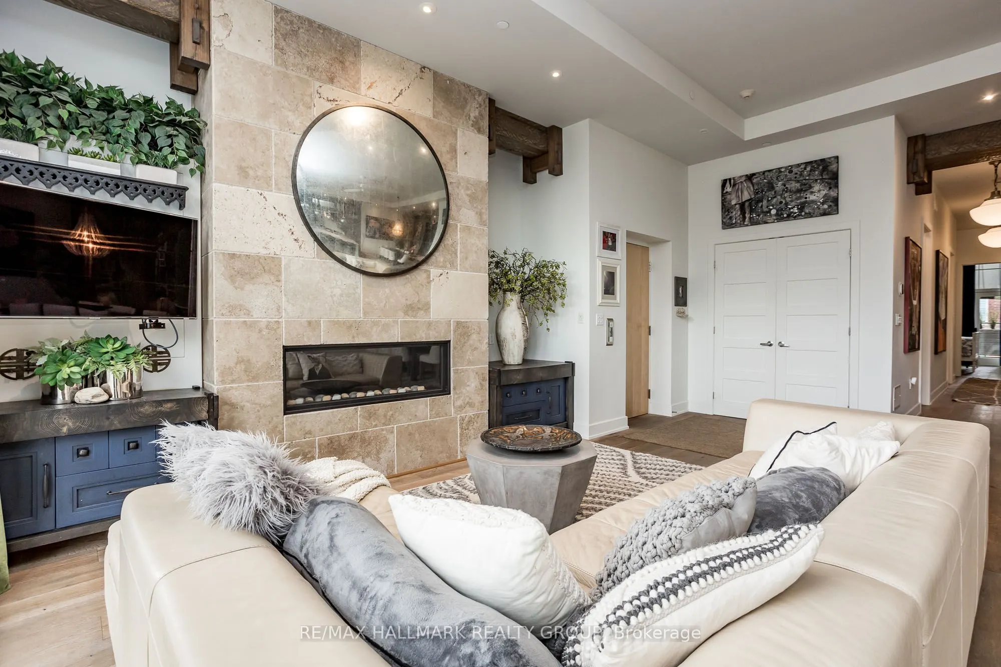 12 Stirling Avenue, #2