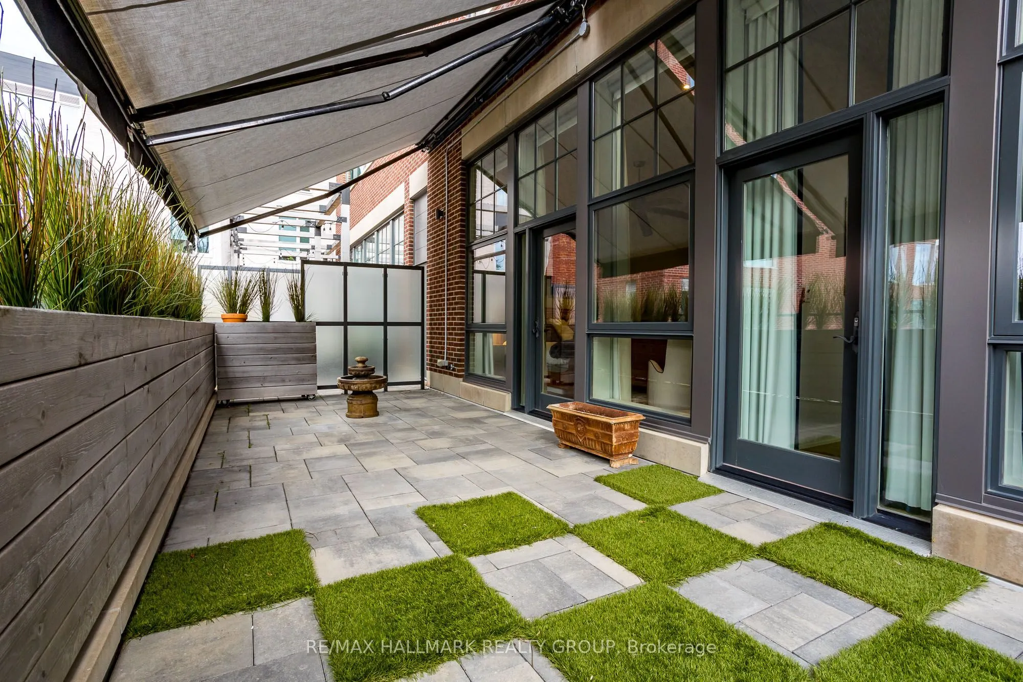 12 Stirling Avenue, #2