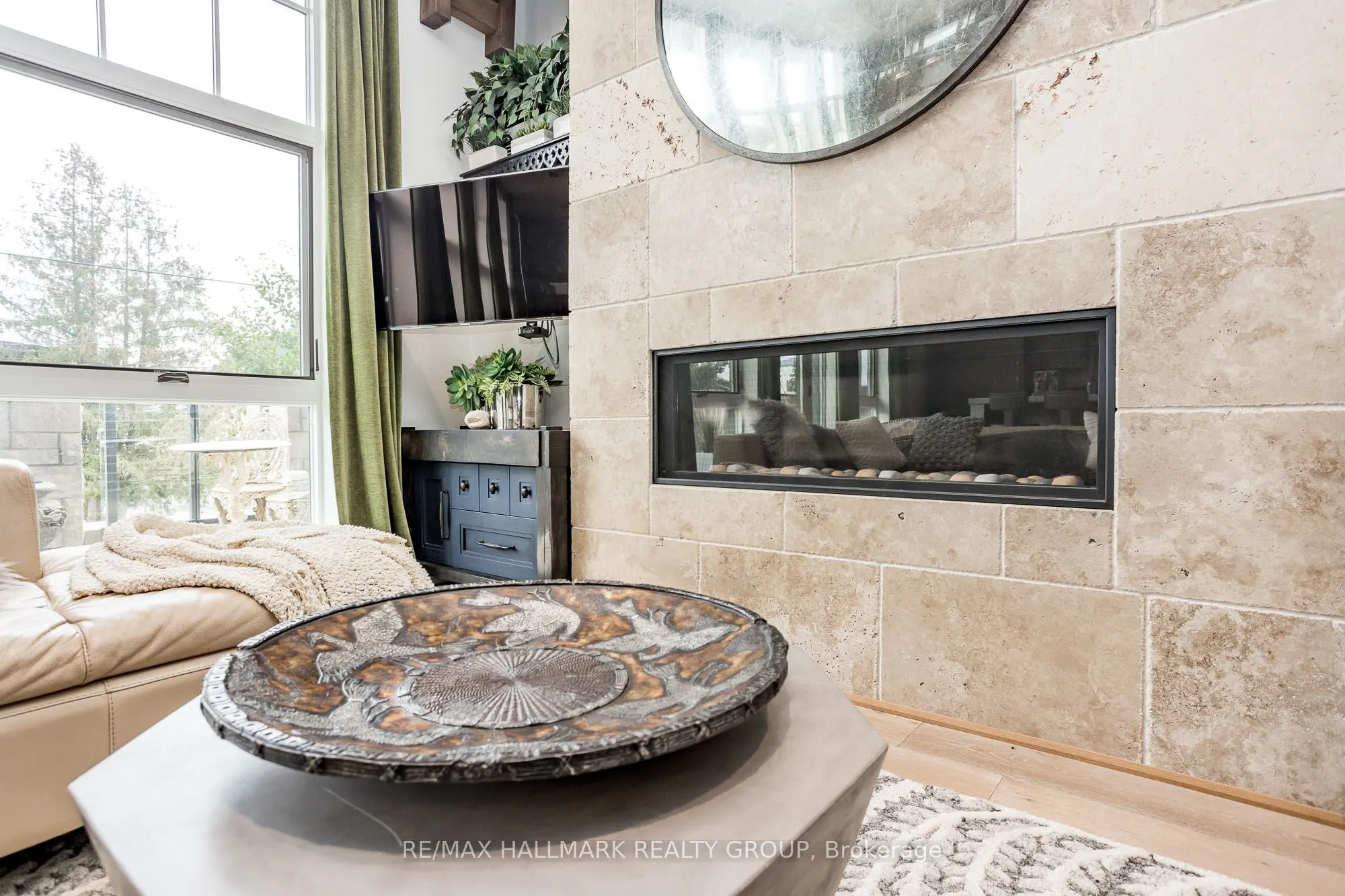 12 Stirling Avenue, #2