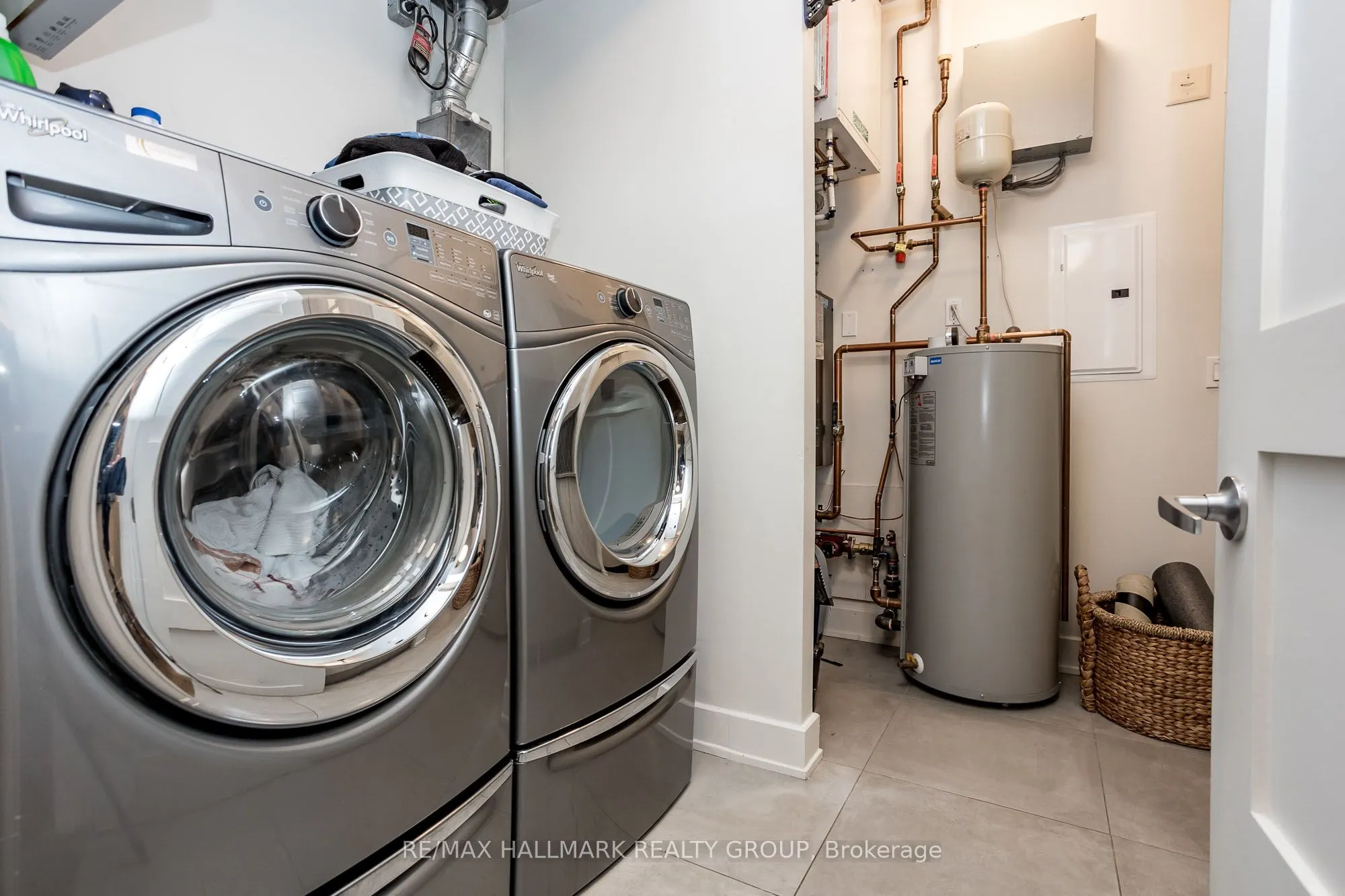 12 Stirling Avenue, #2