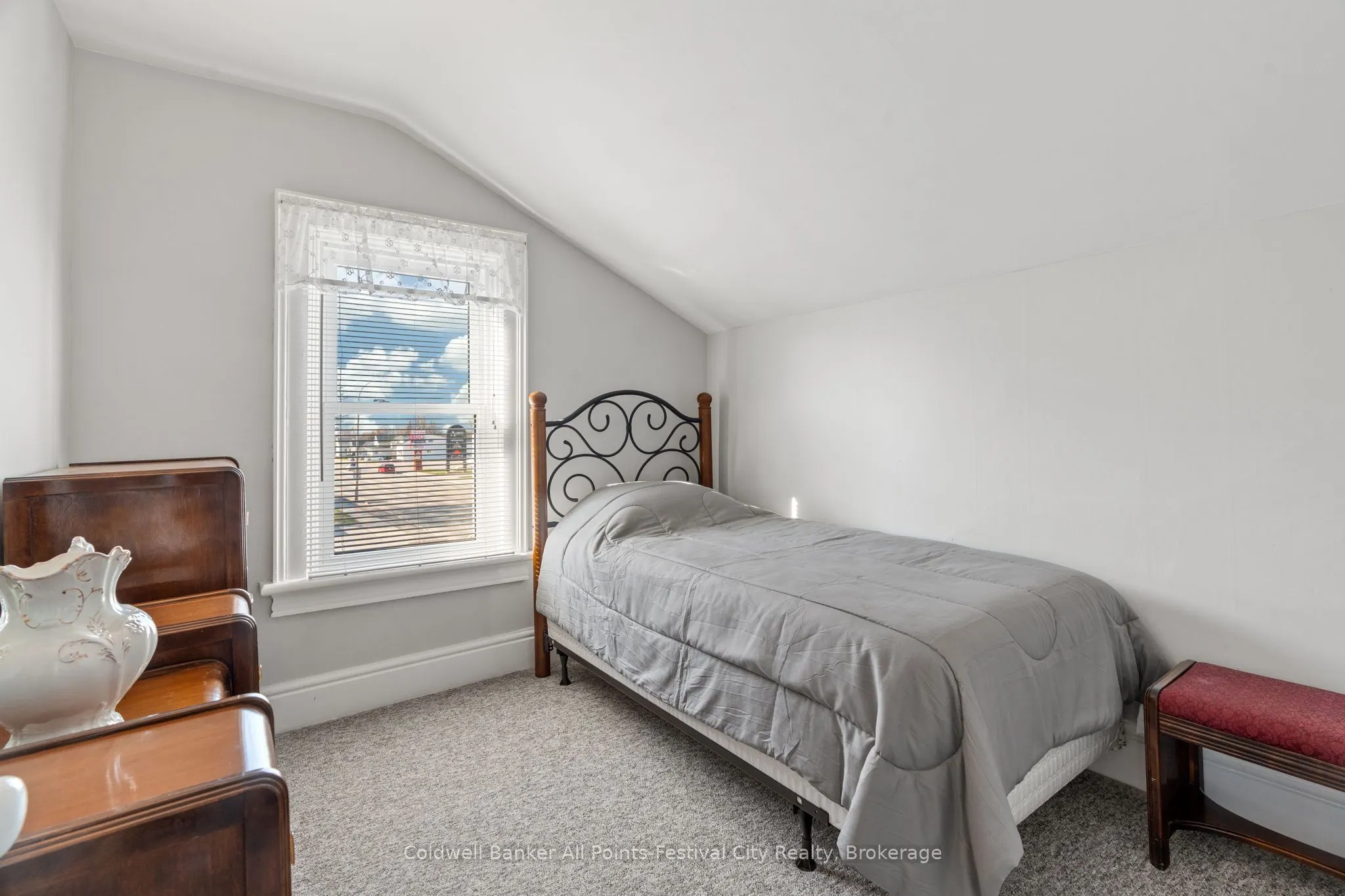 264 Huron Road