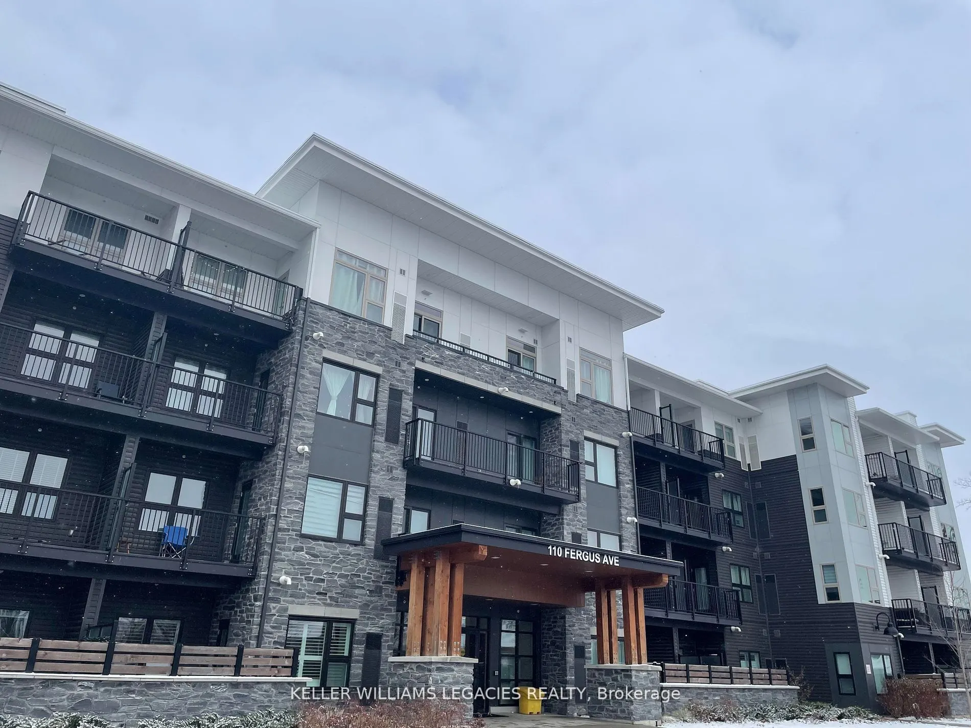 110 Fergus Avenue, #310