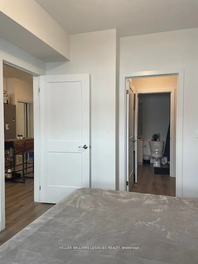 110 Fergus Avenue, #310